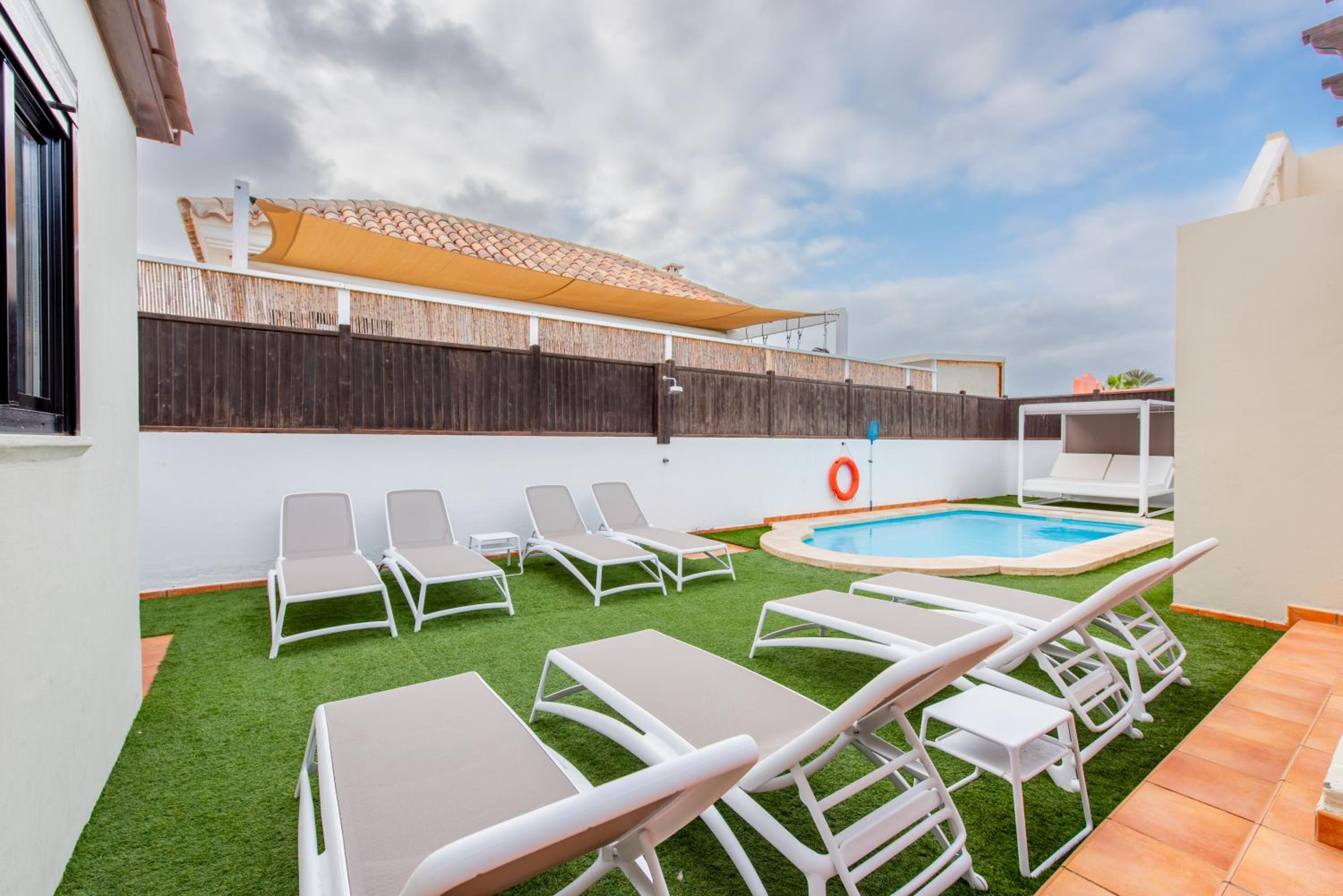 Ereza Villa Paraiso