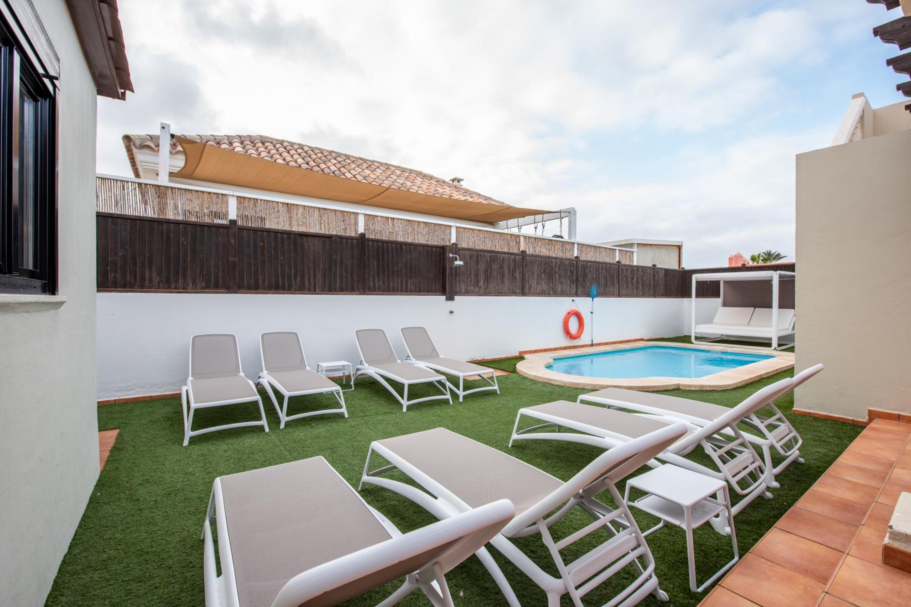 Ereza Villa Paraiso
