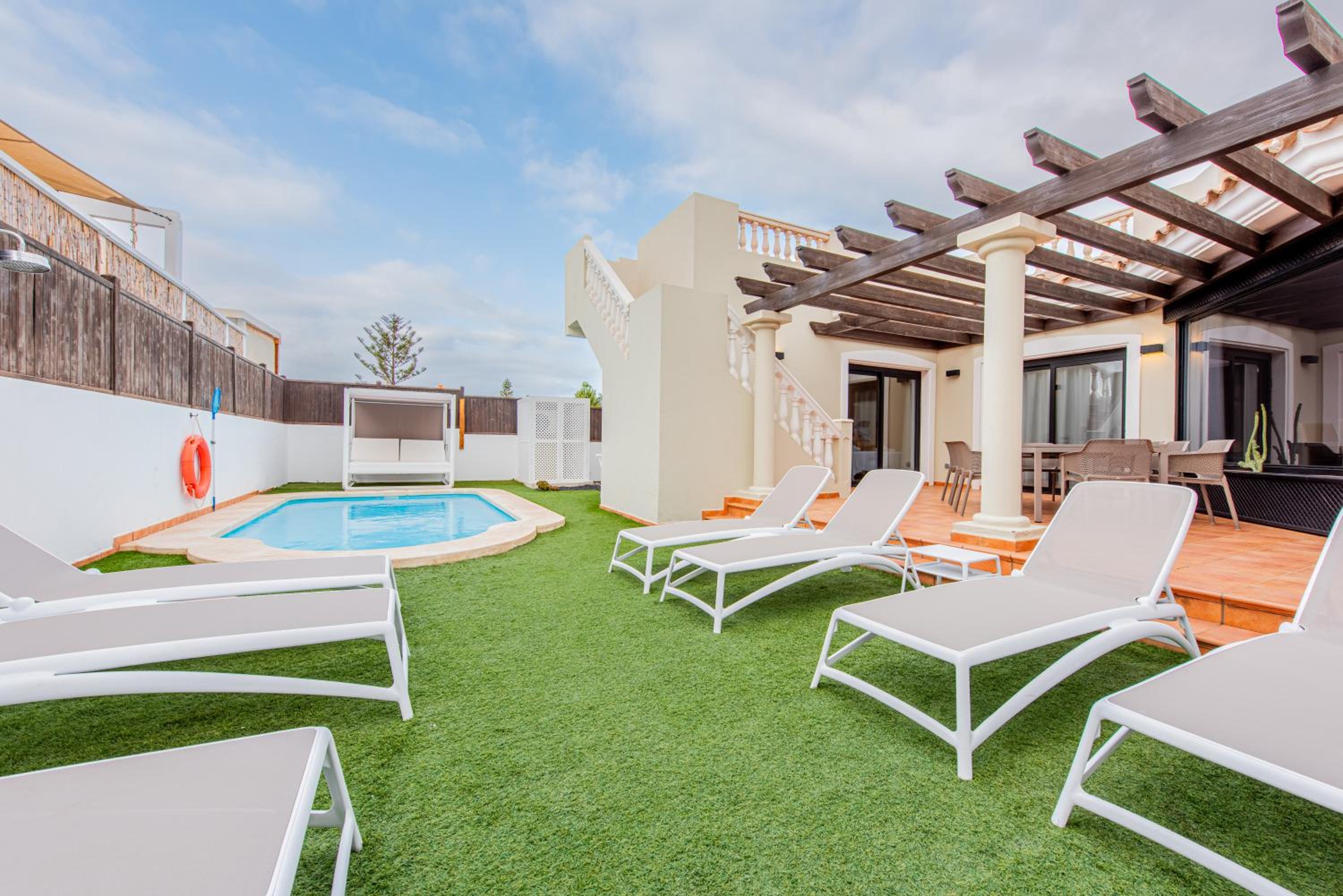 Ereza Villa Paraiso