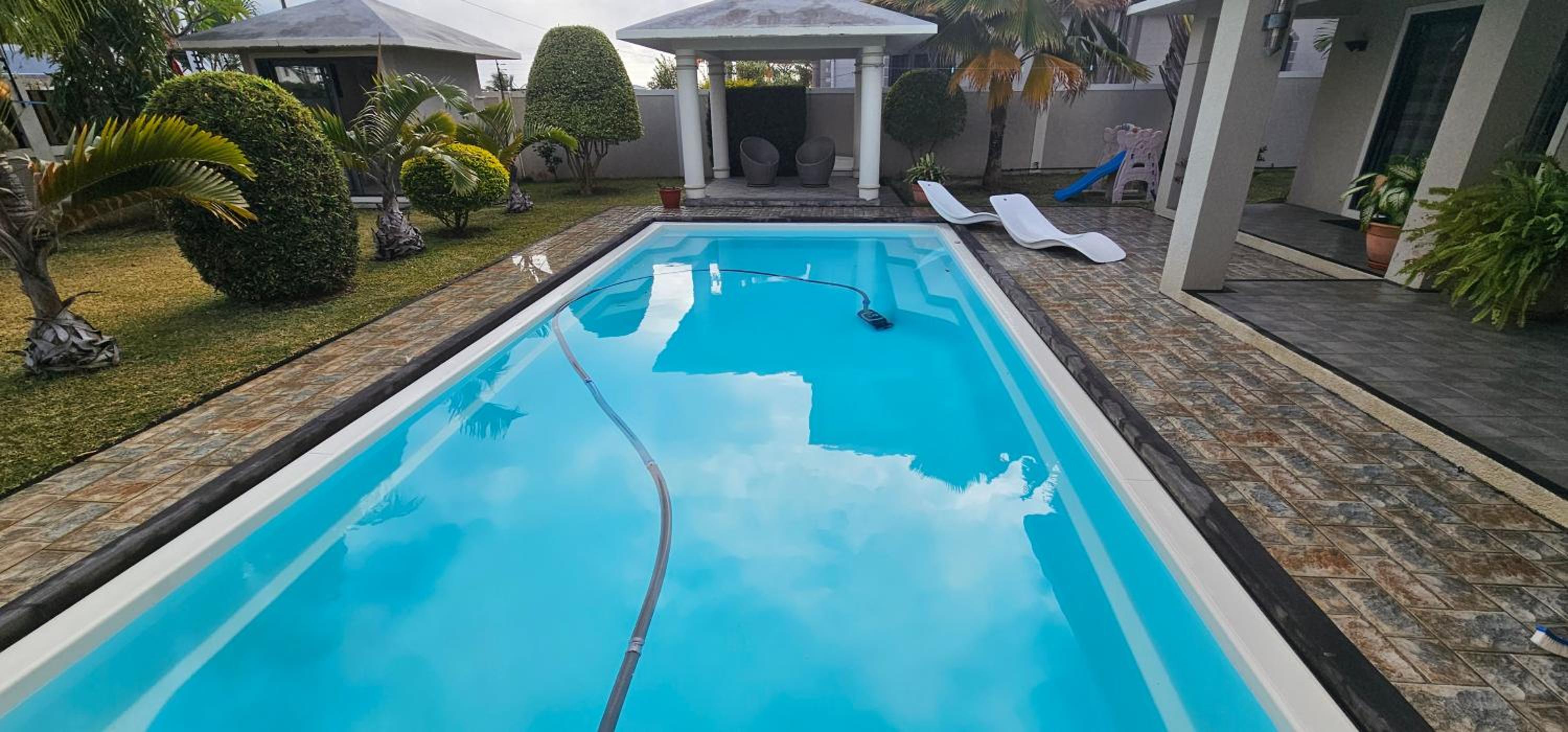 Luxury Villa photo 4