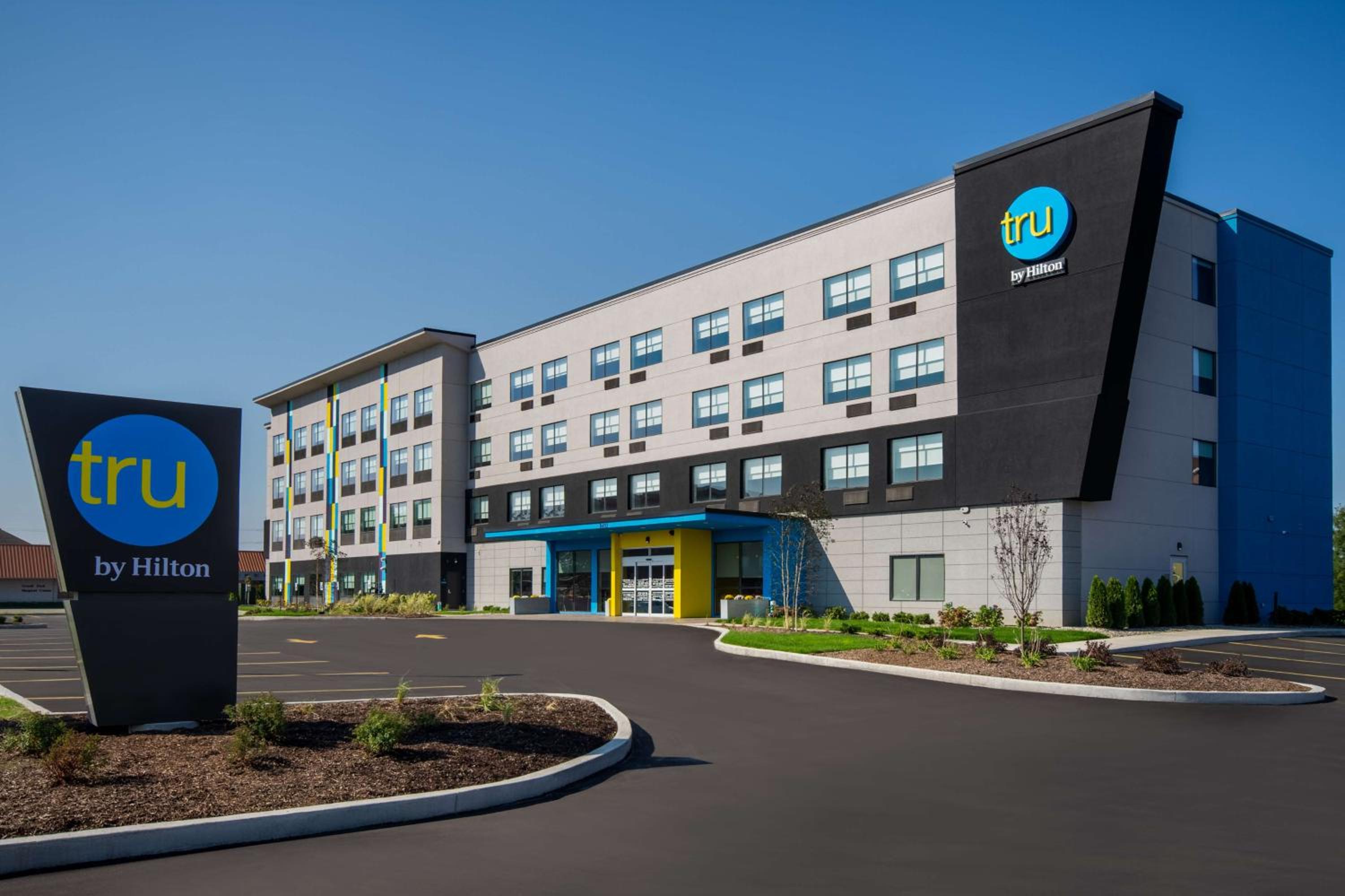 Hotel Tru By Hilton Merrillville - Image 1