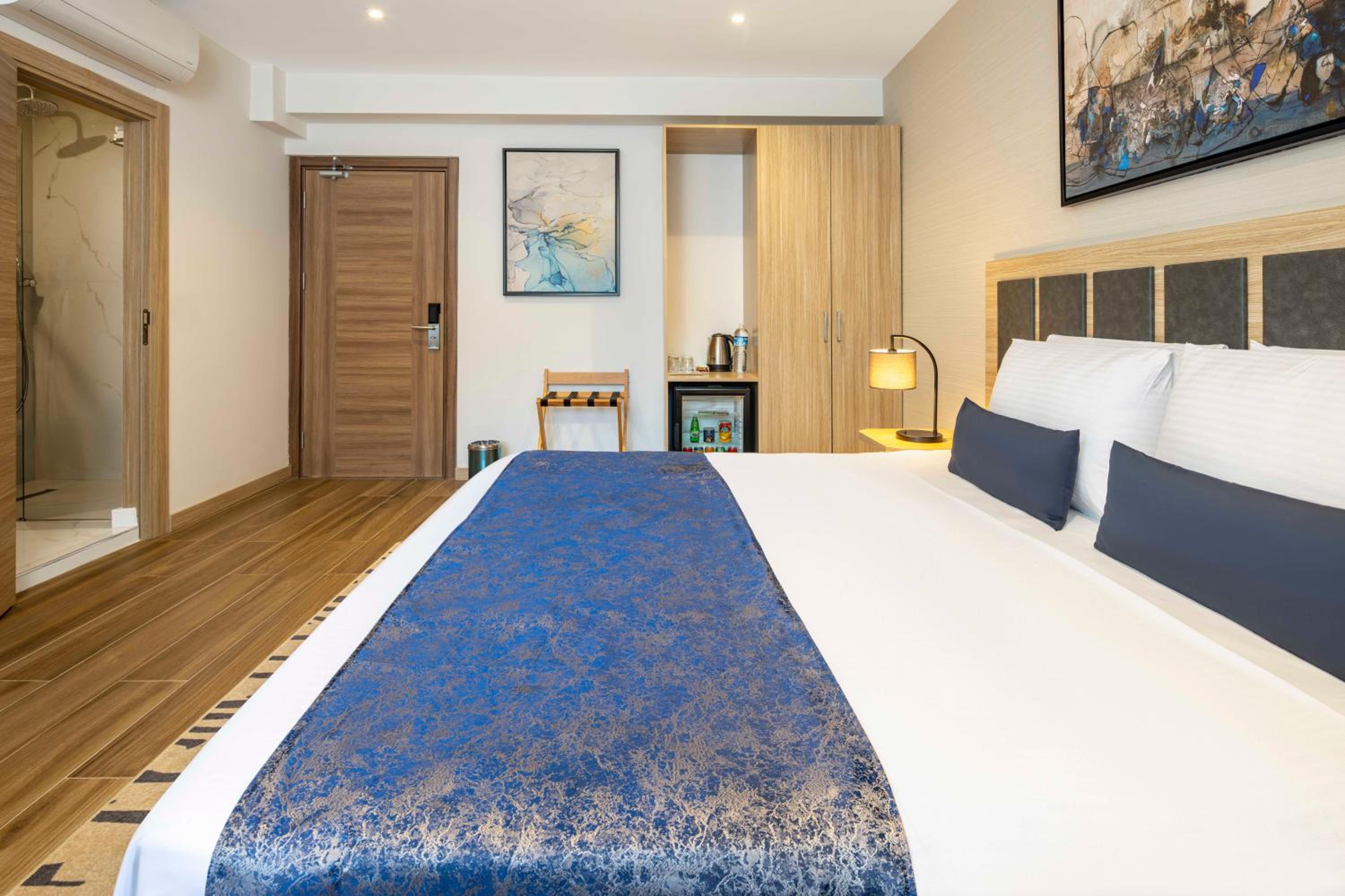 The Capri Hotel Osmanbey - Image 42