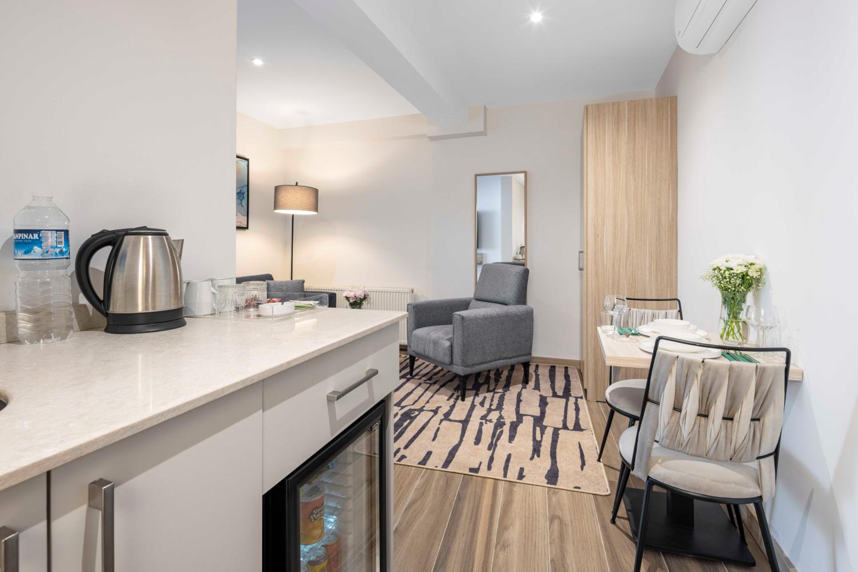 The Capri Hotel Osmanbey - Image 22