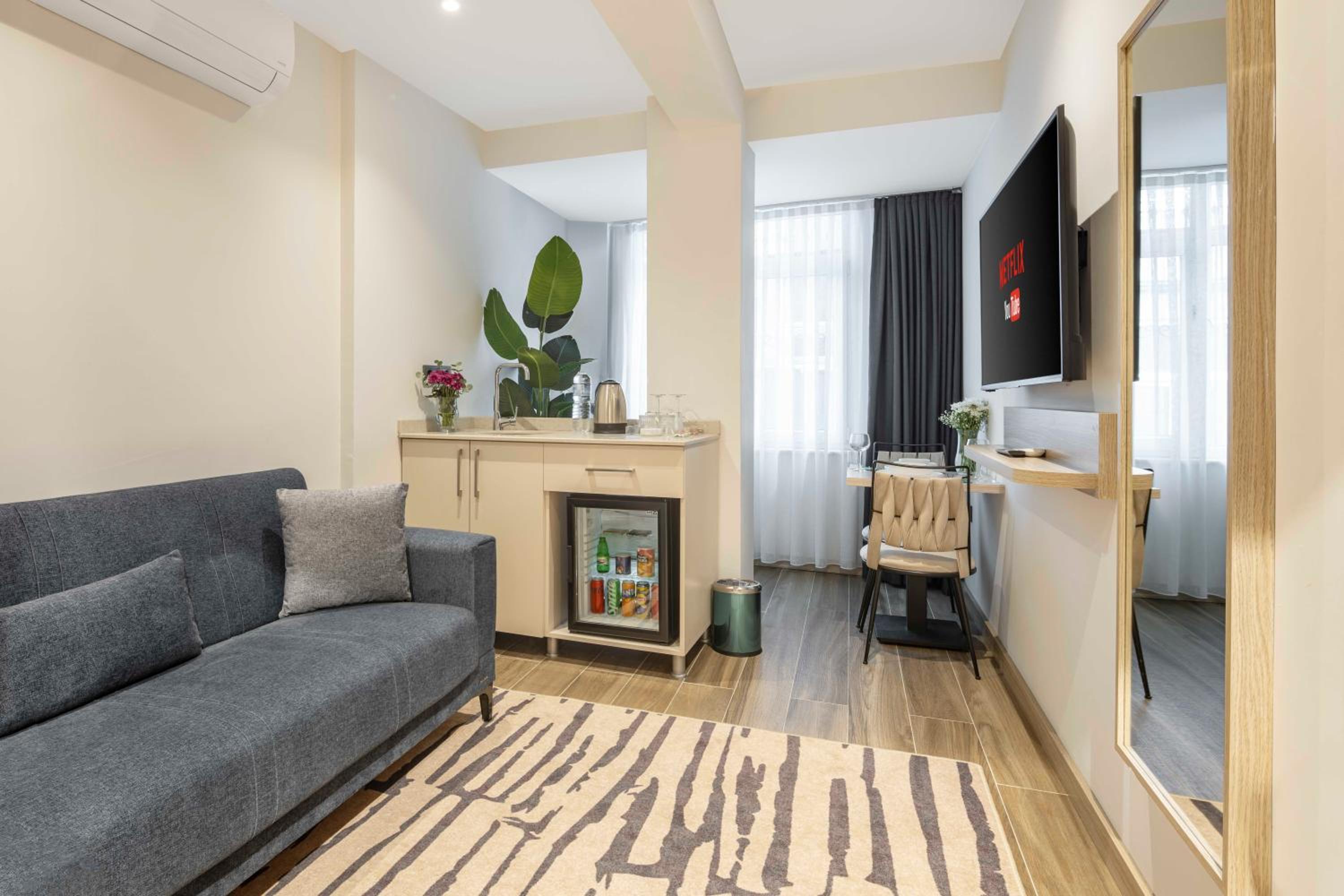 The Capri Hotel Osmanbey - Image 58