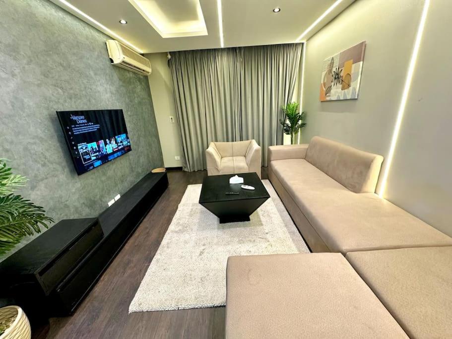 Spacious Luxury Apartment at Madinaty 6Guests & 5G wifi