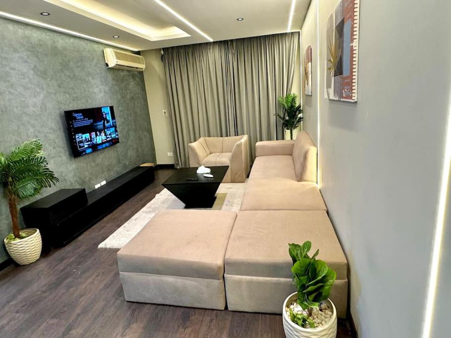 Spacious Luxury Apartment at Madinaty 6Guests & 5G wifi