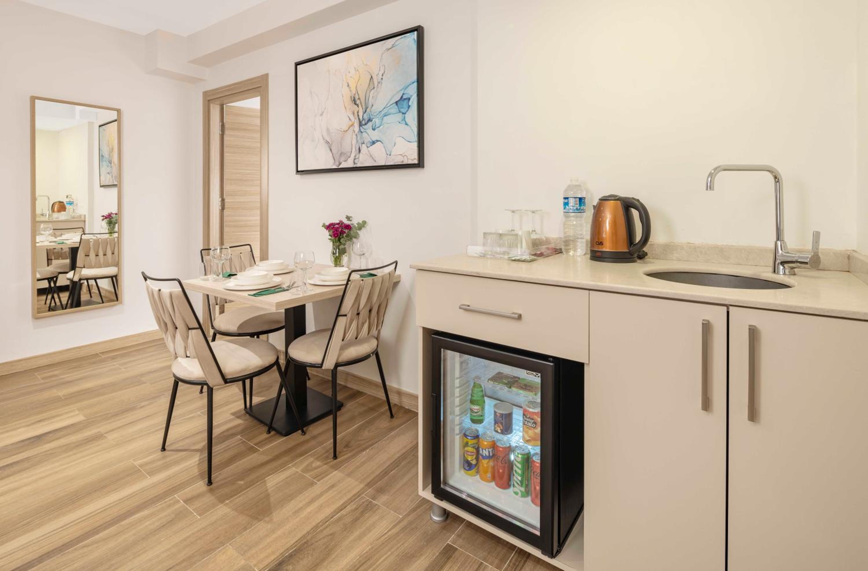 The Capri Hotel Osmanbey - Image 37