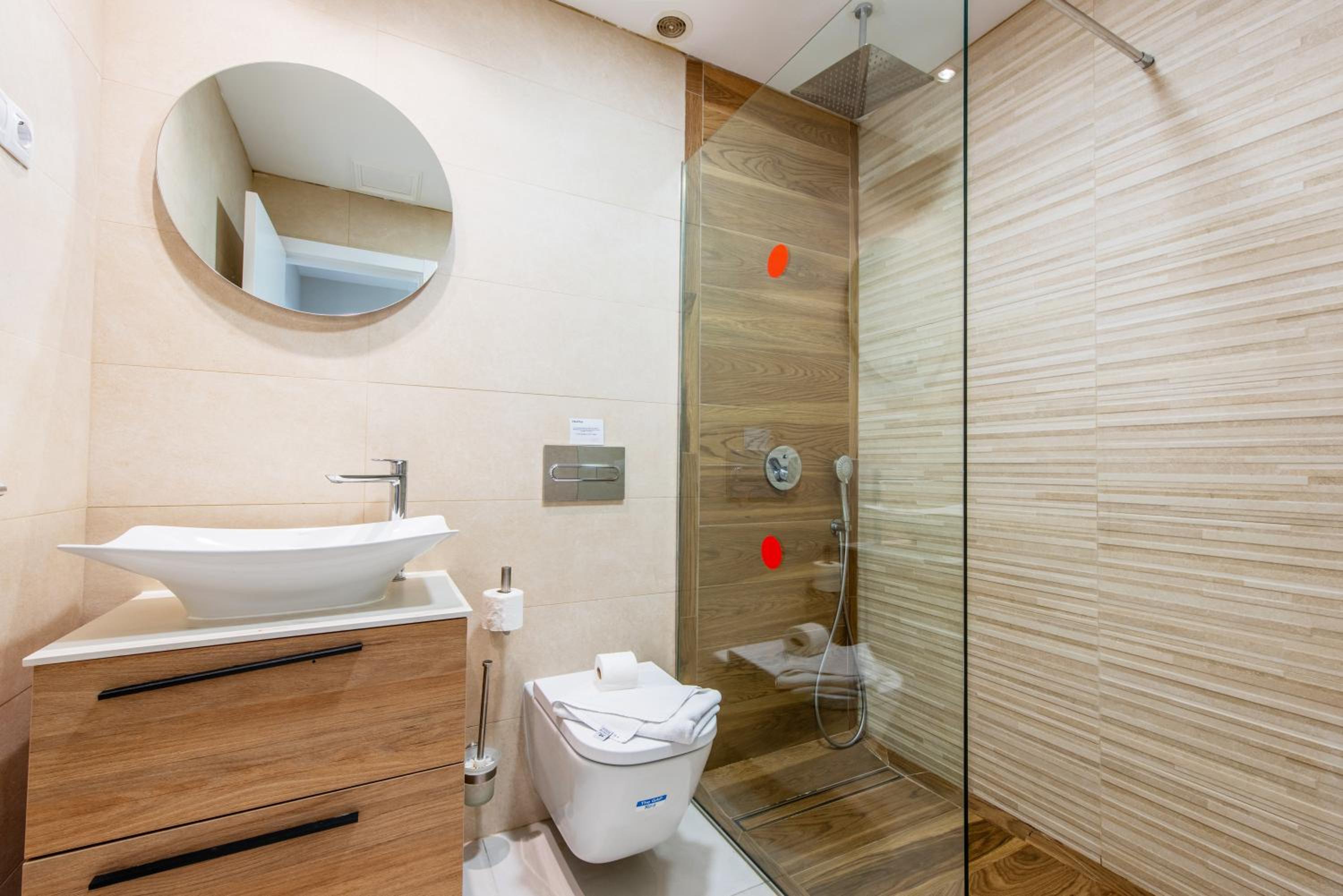 Ereza Villas Alicia view 4