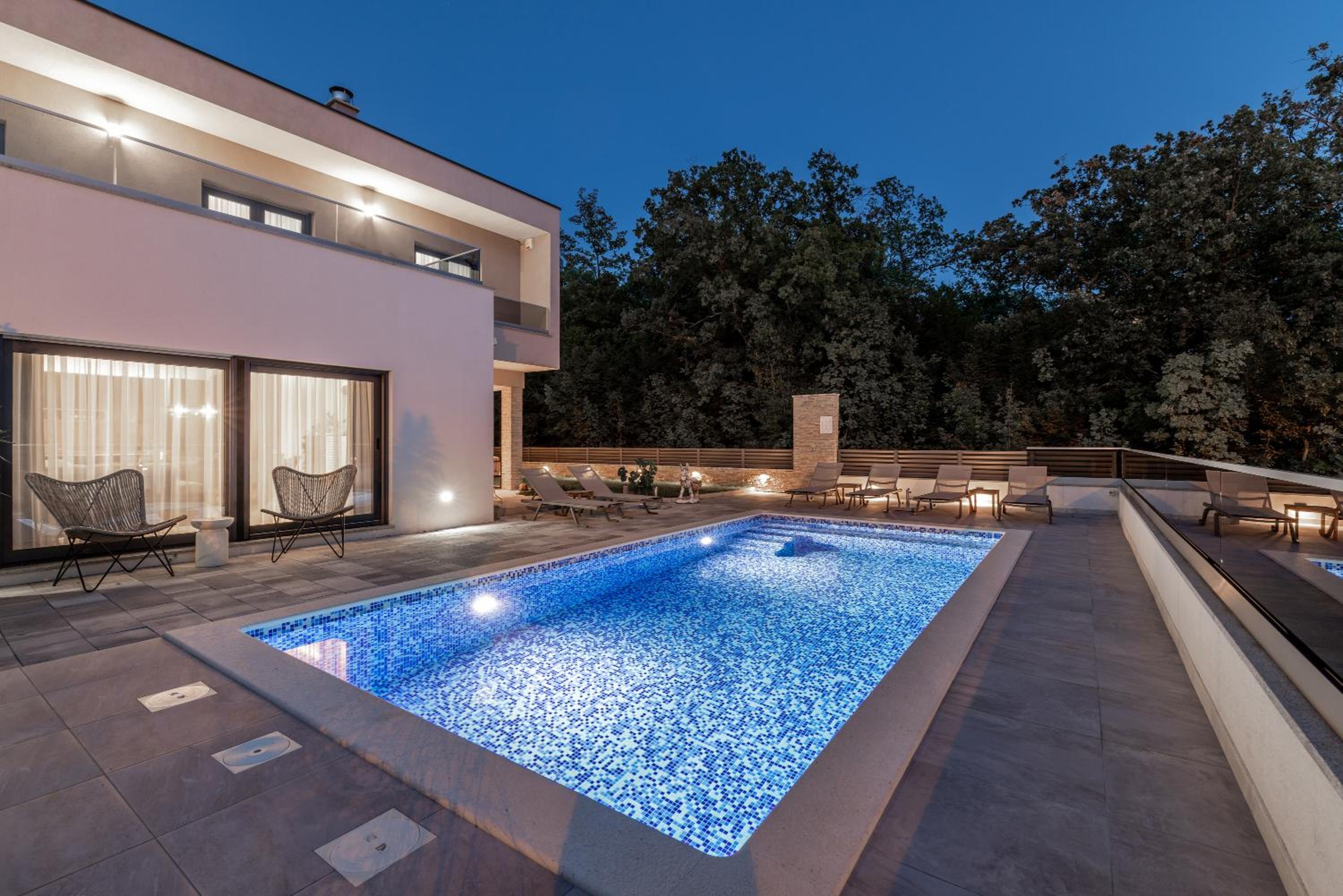 Luxury Villa Oriolus, heated pool, sauna, Split view 5