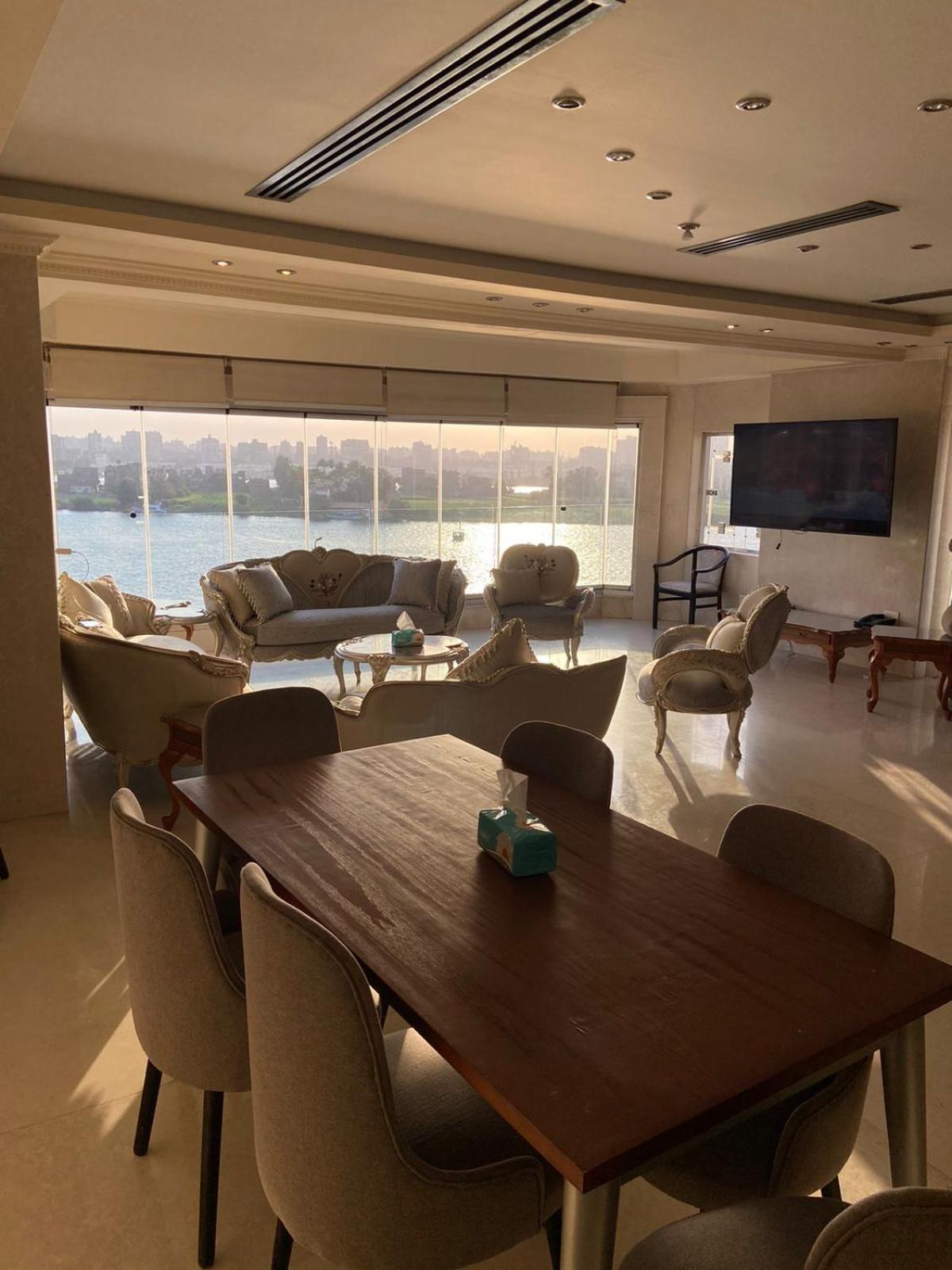a 3 bedroom apartment with lovely Nile view