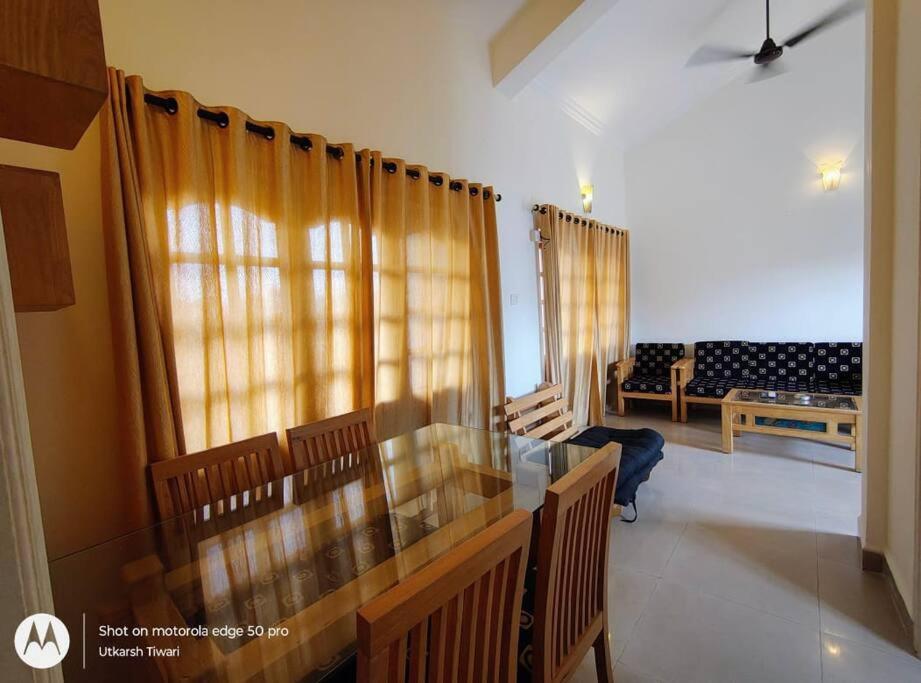 5 min from beach 1BHK in candolim best area of North Goa view 3