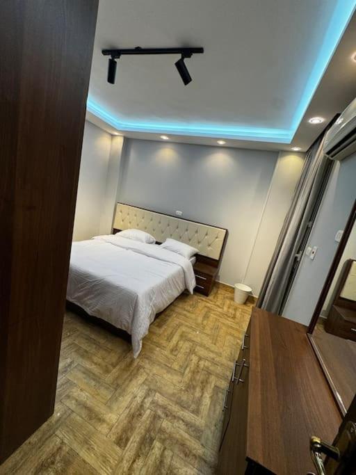 Central 2BR Apt at Madinaty, Super Cozy&5G Wifi view 5