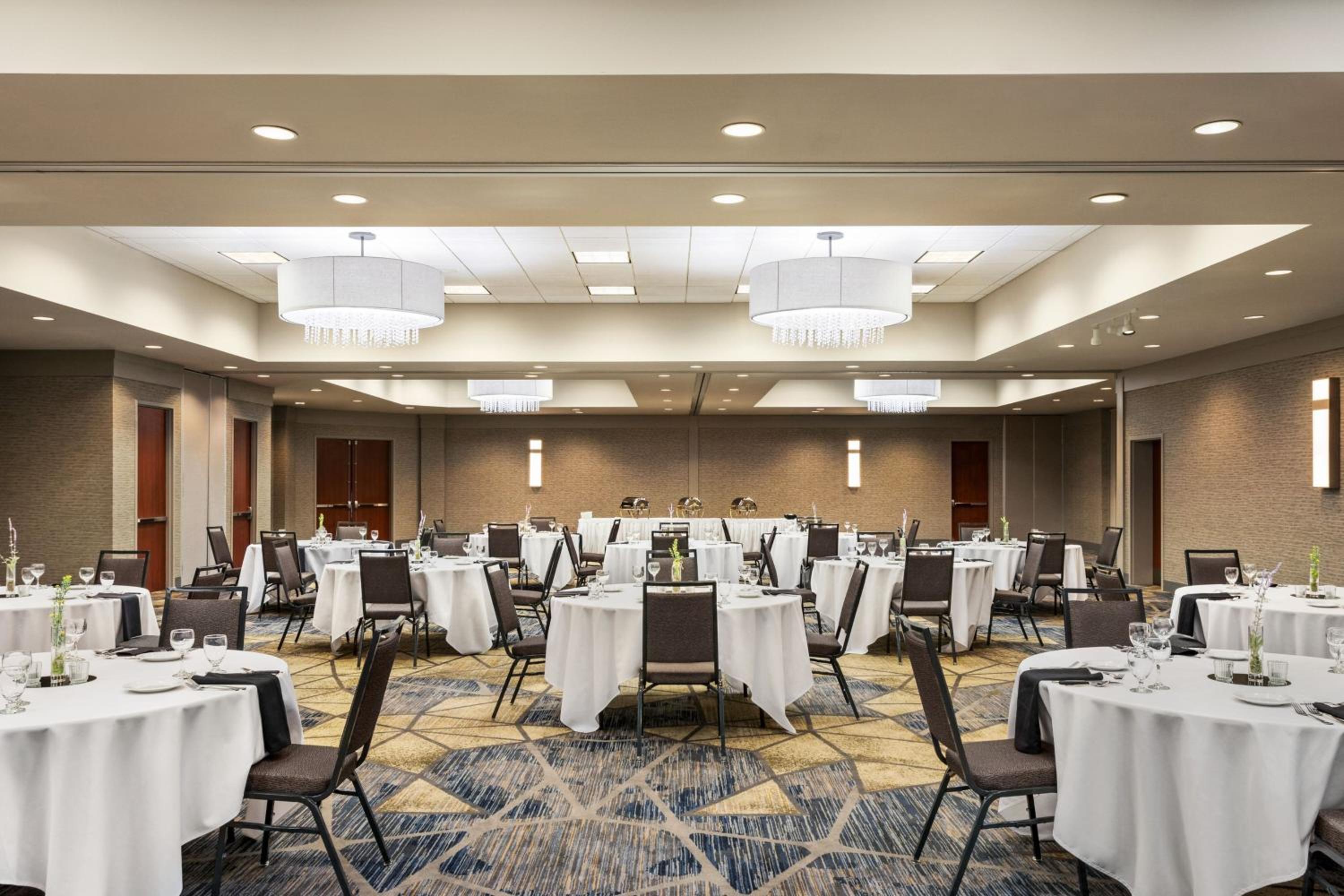 Columbia Vacations - Courtyard by Marriott Columbia - Property Image 1