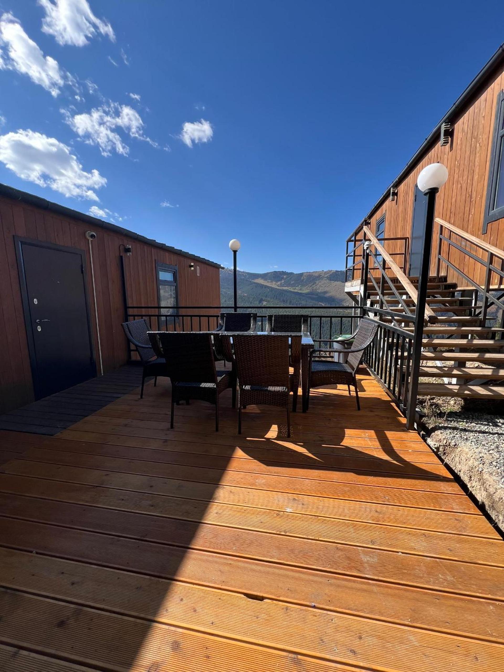 BiYik Sky Ski Base Retreat view 3