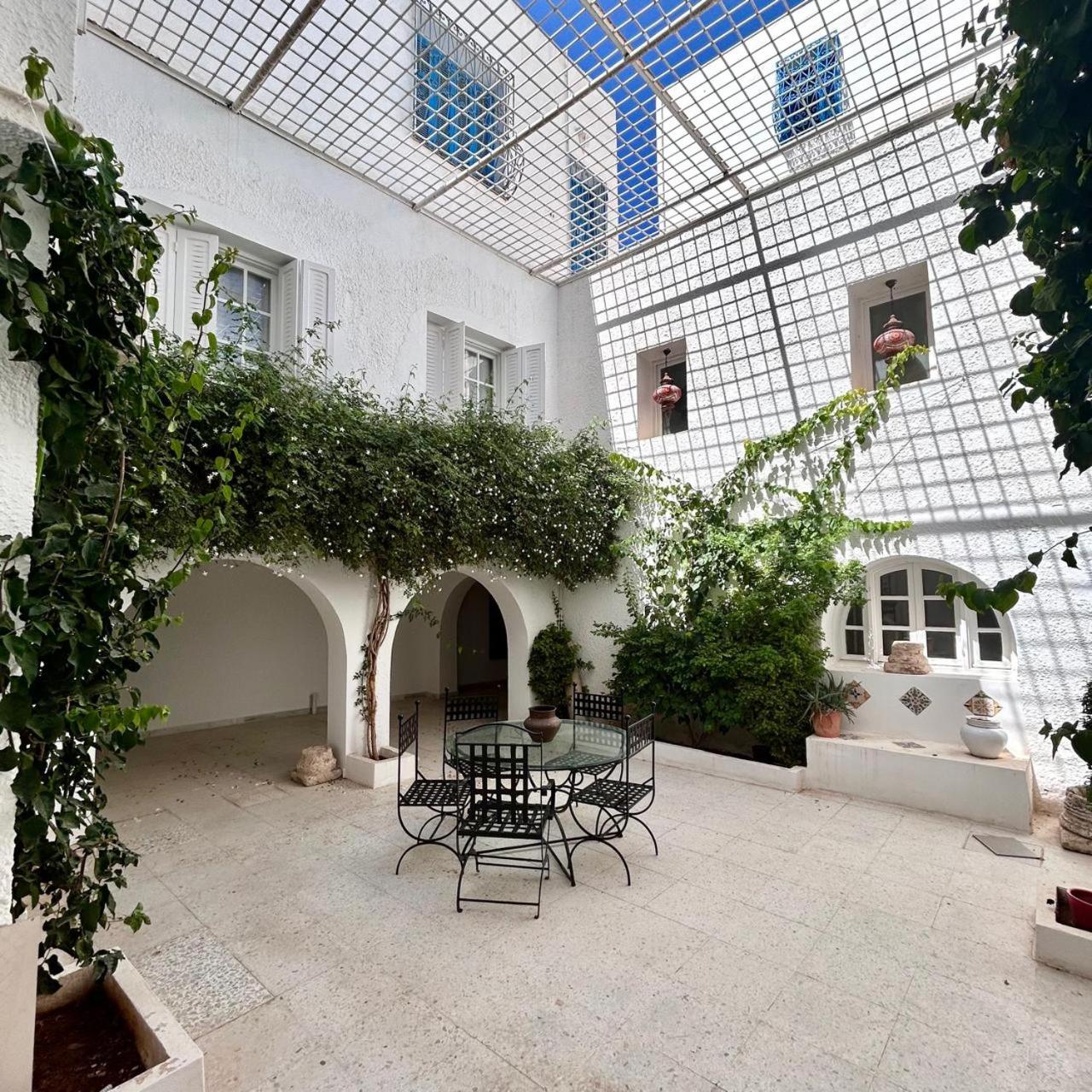 Arty House