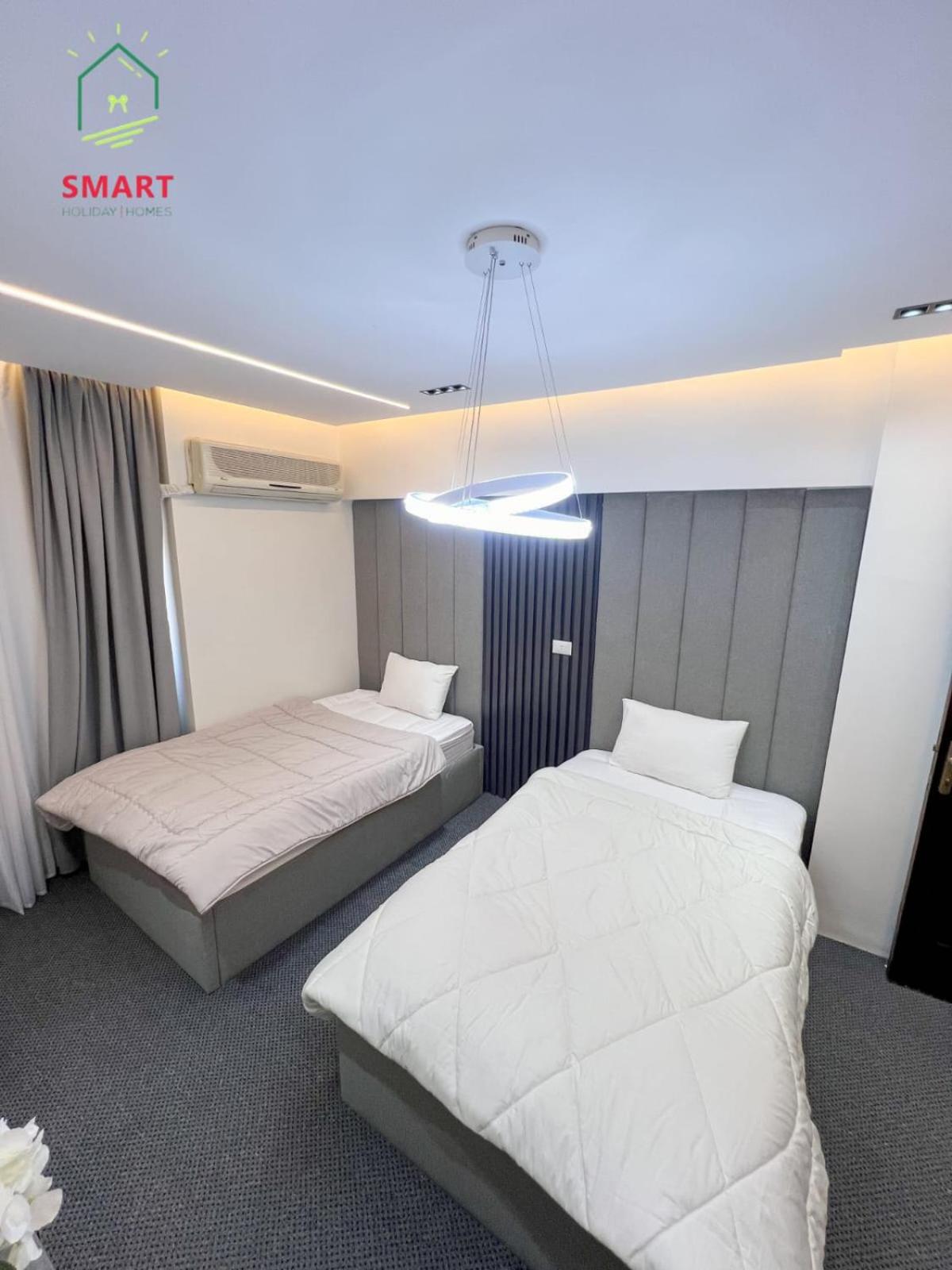 eg-b-202 2bedroom with balcony in Albahr ALazam