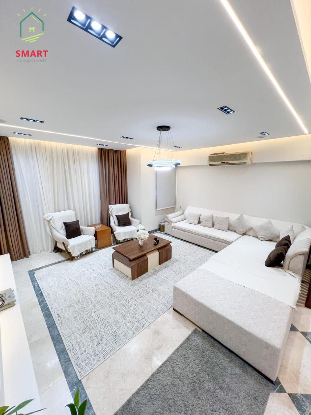 eg-b-202 2bedroom with balcony in Albahr ALazam