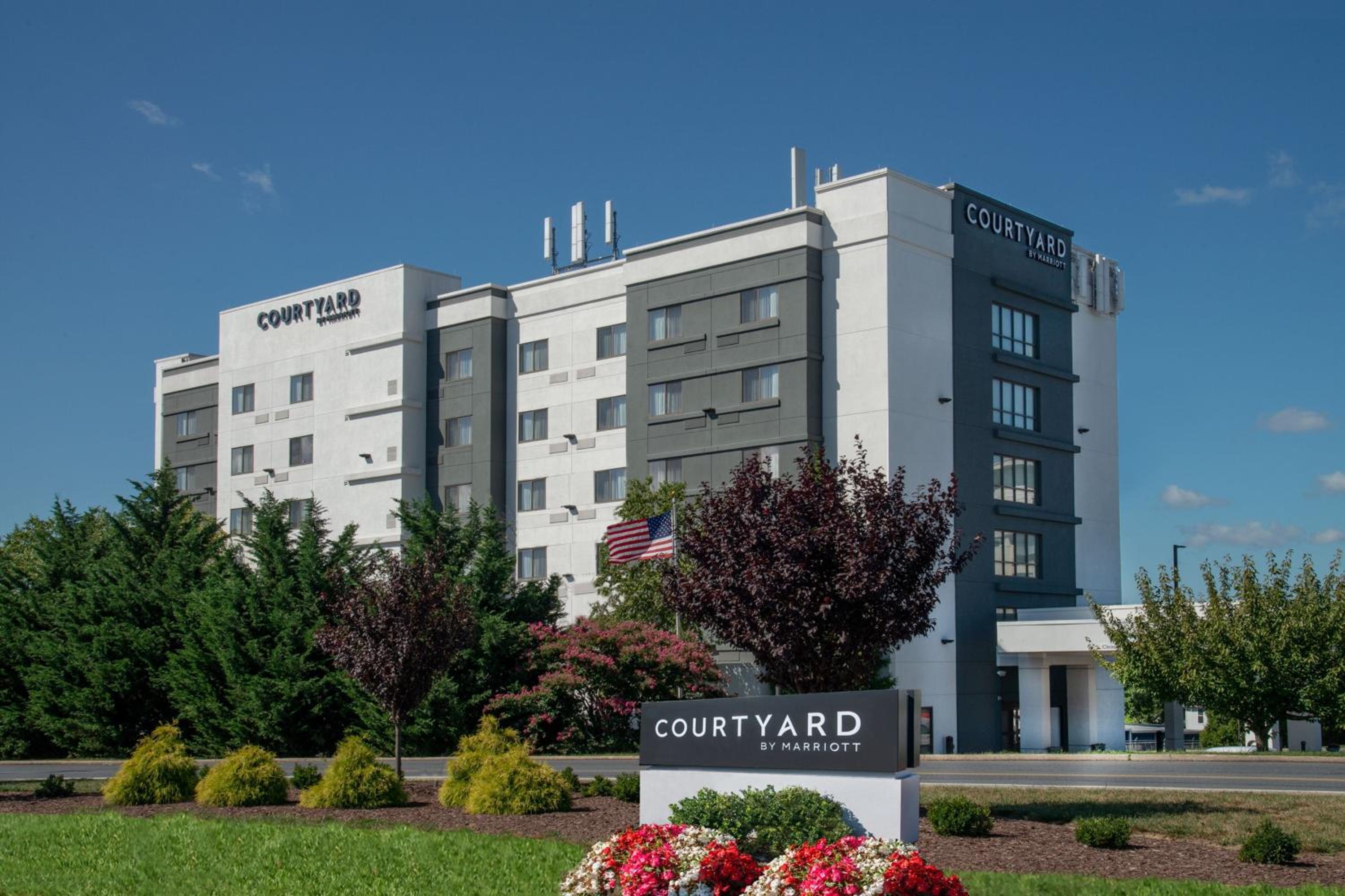 Hagerstown Vacations - Courtyard by Marriott Hagerstown - Property Image 30