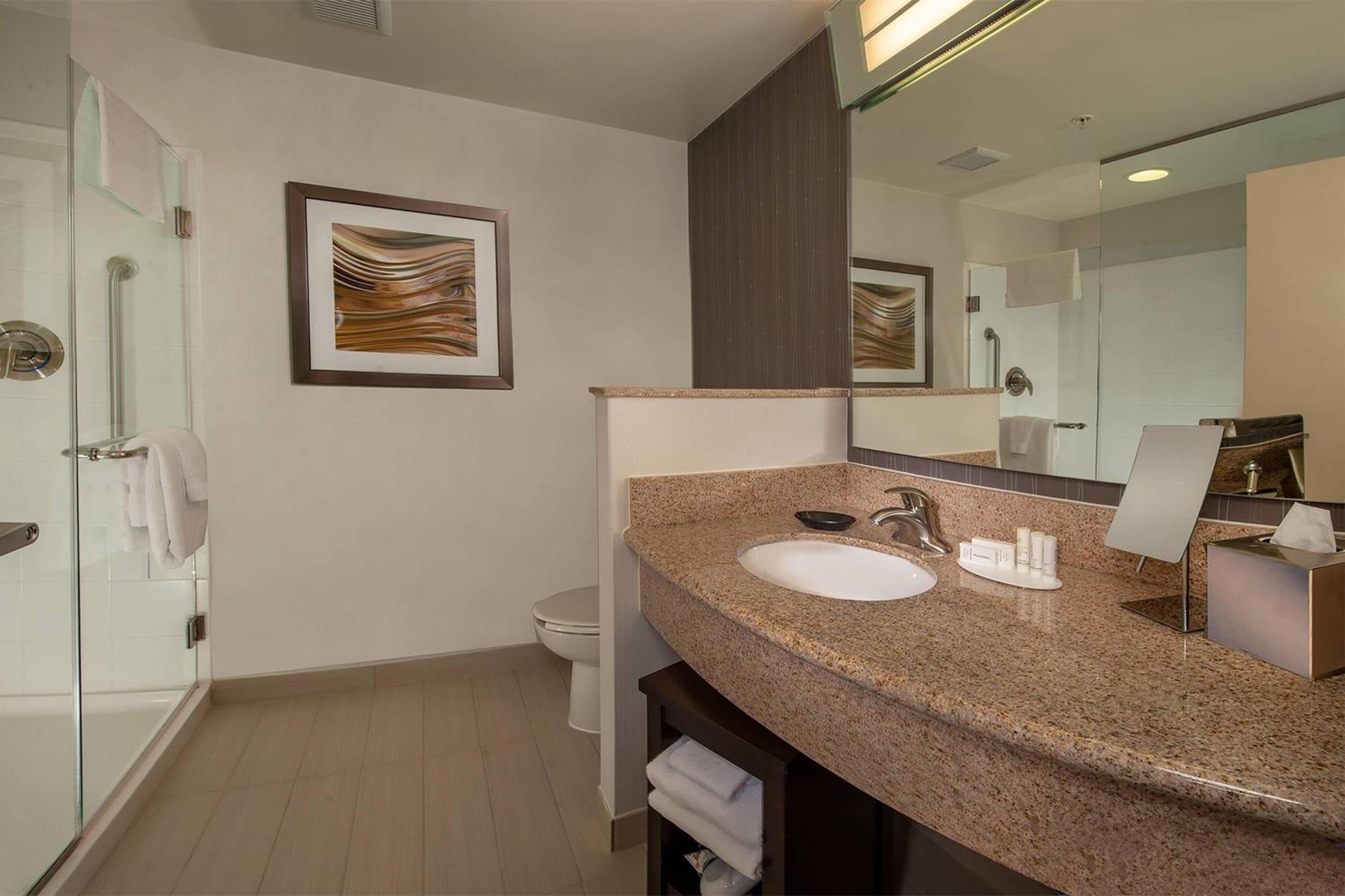 Hagerstown Vacations - Courtyard by Marriott Hagerstown - Property Image 24