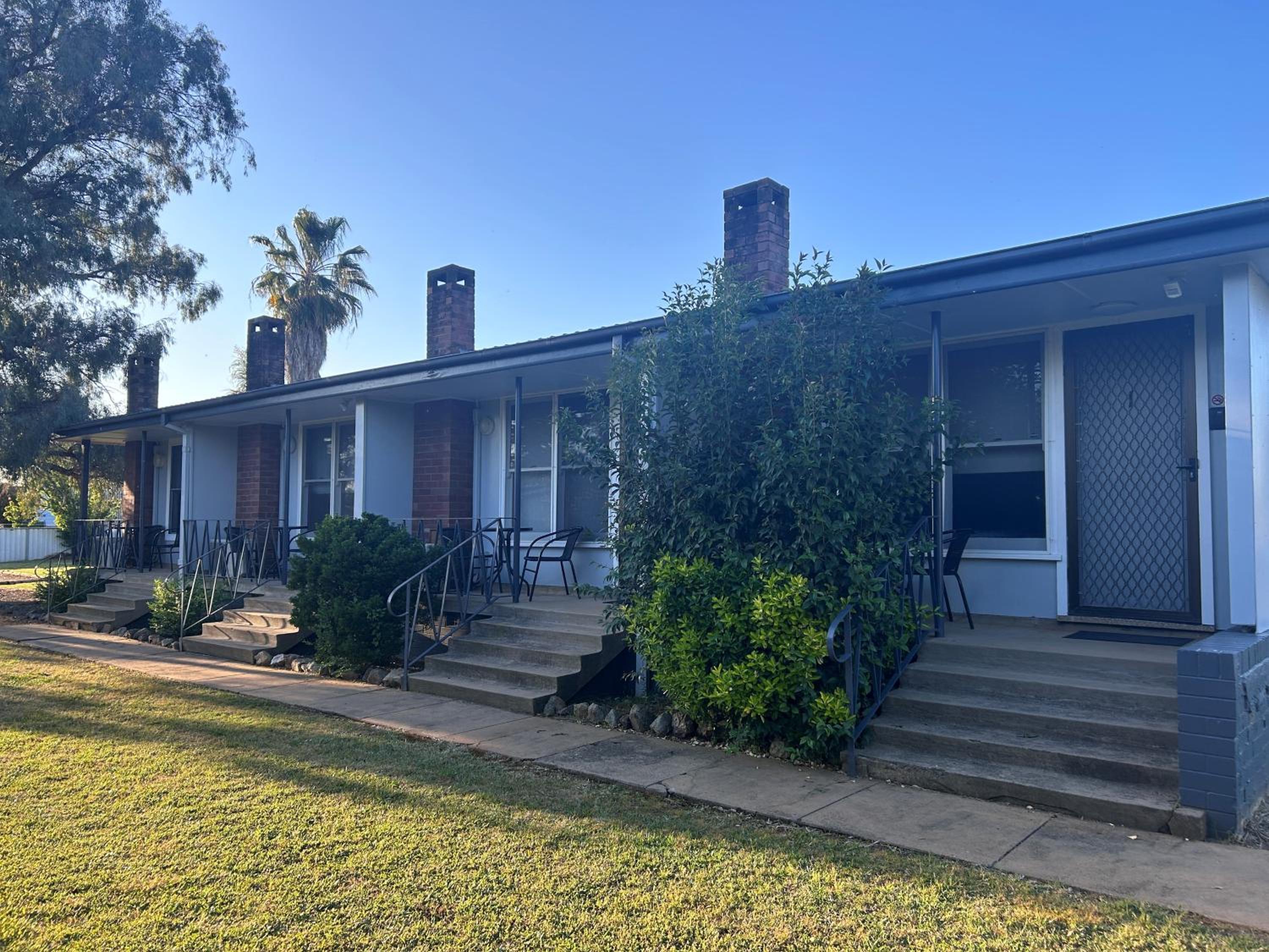 #1 Waddell Studio Apartment