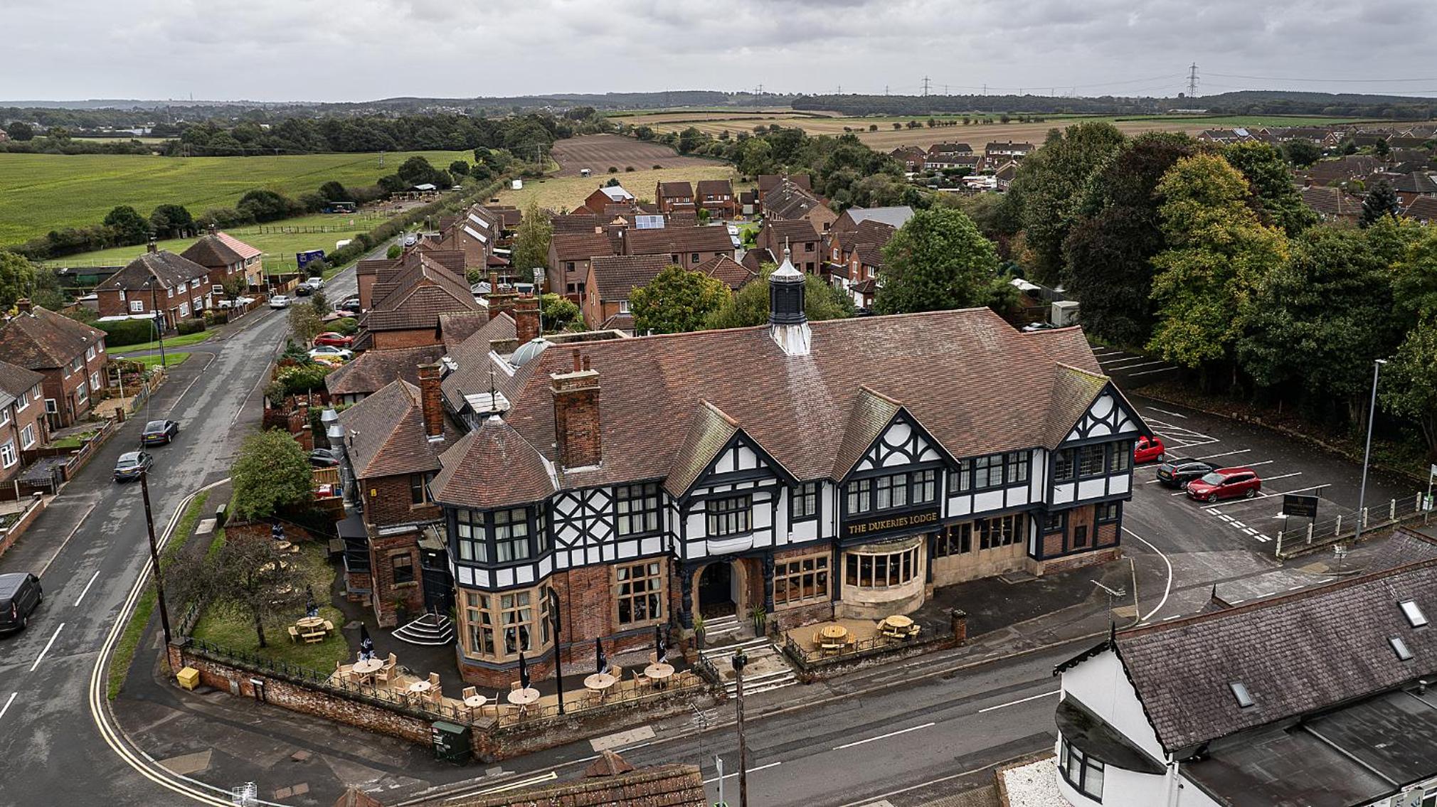 The Dukeries Lodge, Edwinstowe, Nottinghamshire