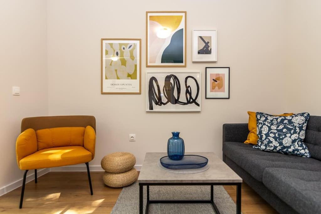 Center Apt - Free parking - Walk to Main Street