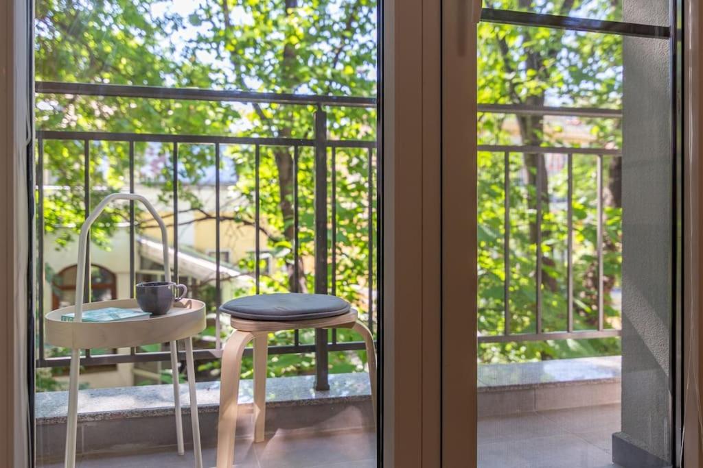 Center Apt - Free parking - Walk to Main Street