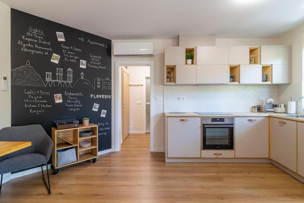 Center Apt - Free parking - Walk to Main Street
