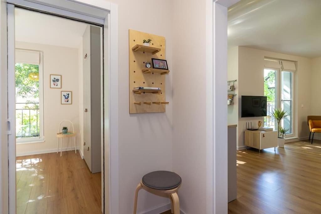 Center Apt - Free parking - Walk to Main Street