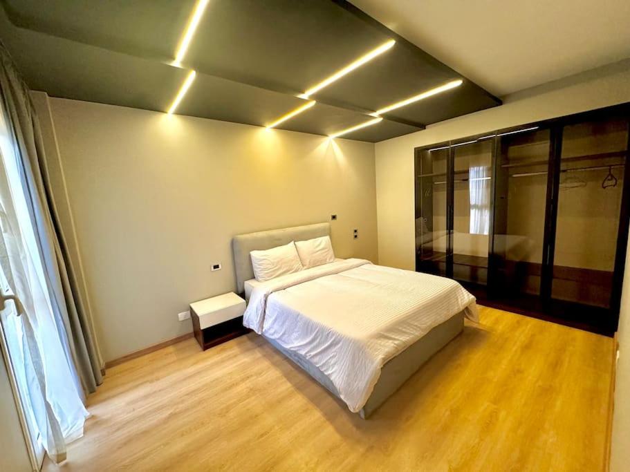 Luxury Gem 1Min walk from Mall at Madinaty&5G Wifi