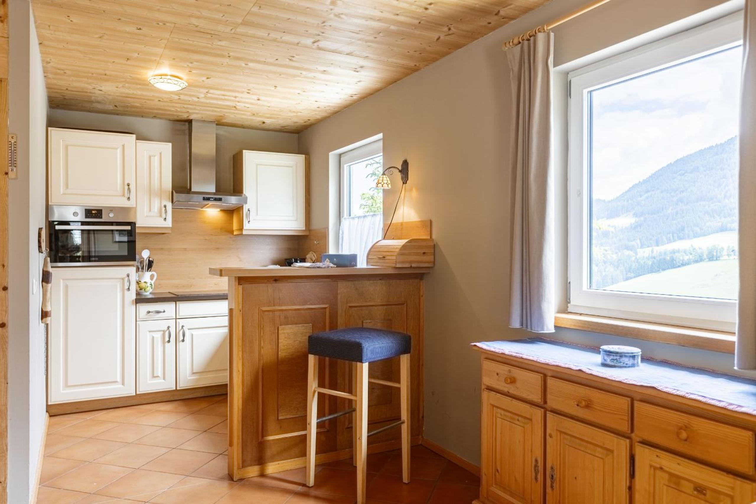 Alpendorf Dachstein West by ALPS RESORTS