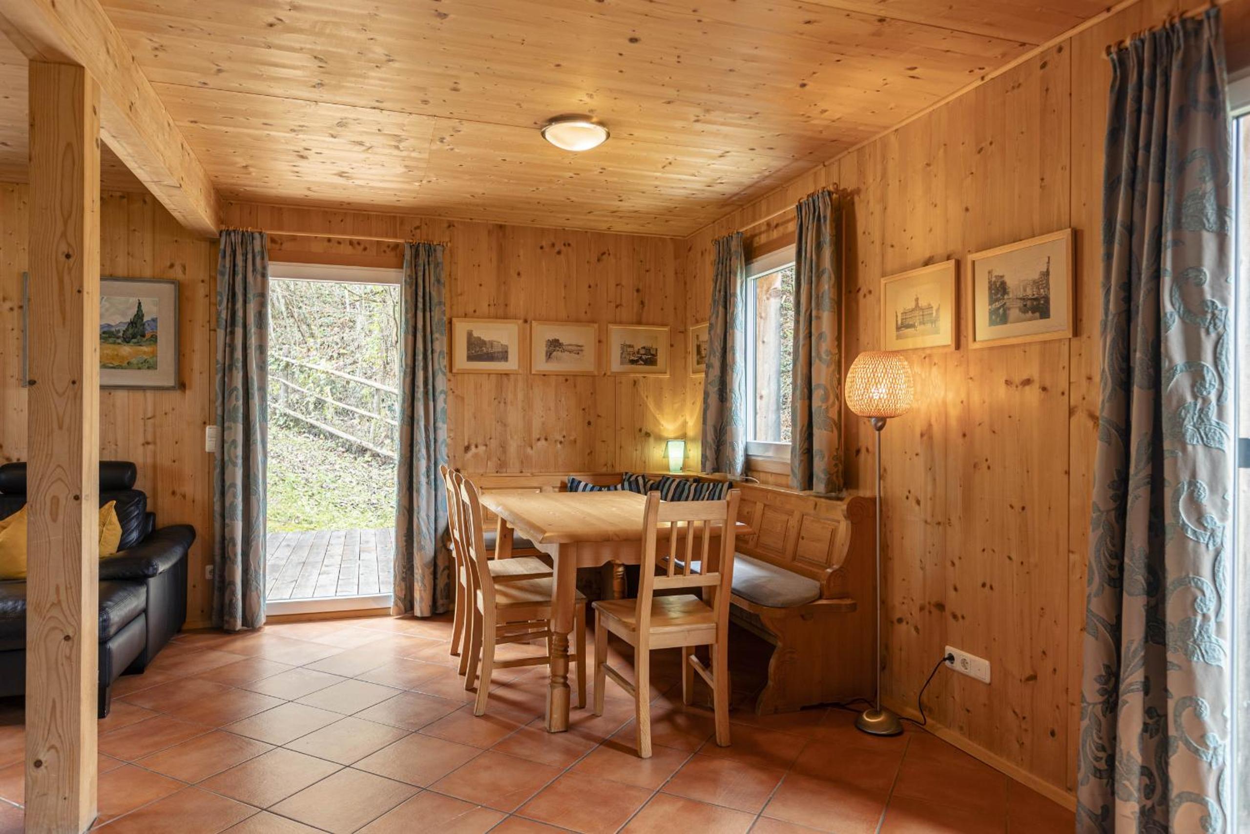 Alpendorf Dachstein West by ALPS RESORTS