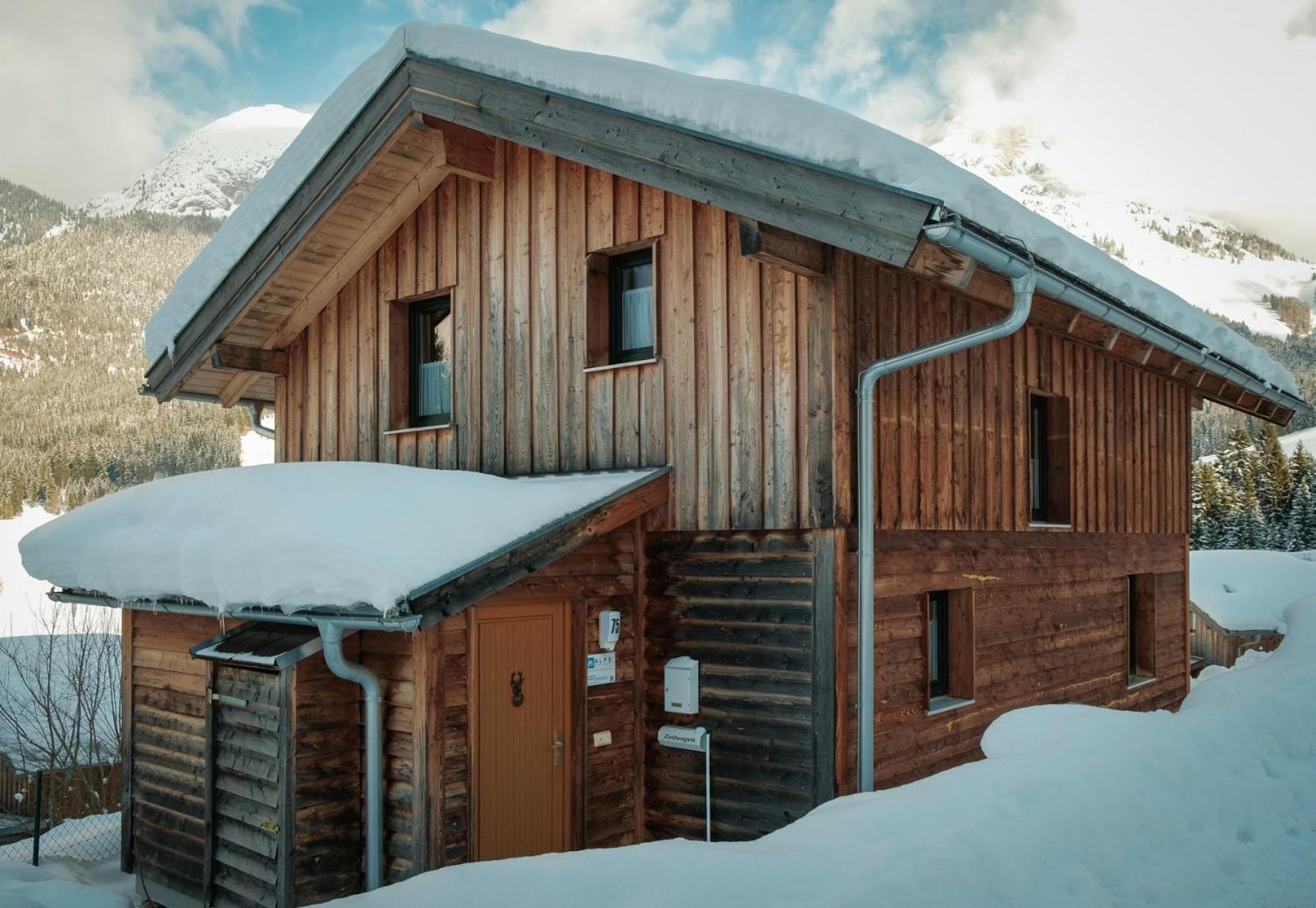 Alpendorf Dachstein West by ALPS RESORTS