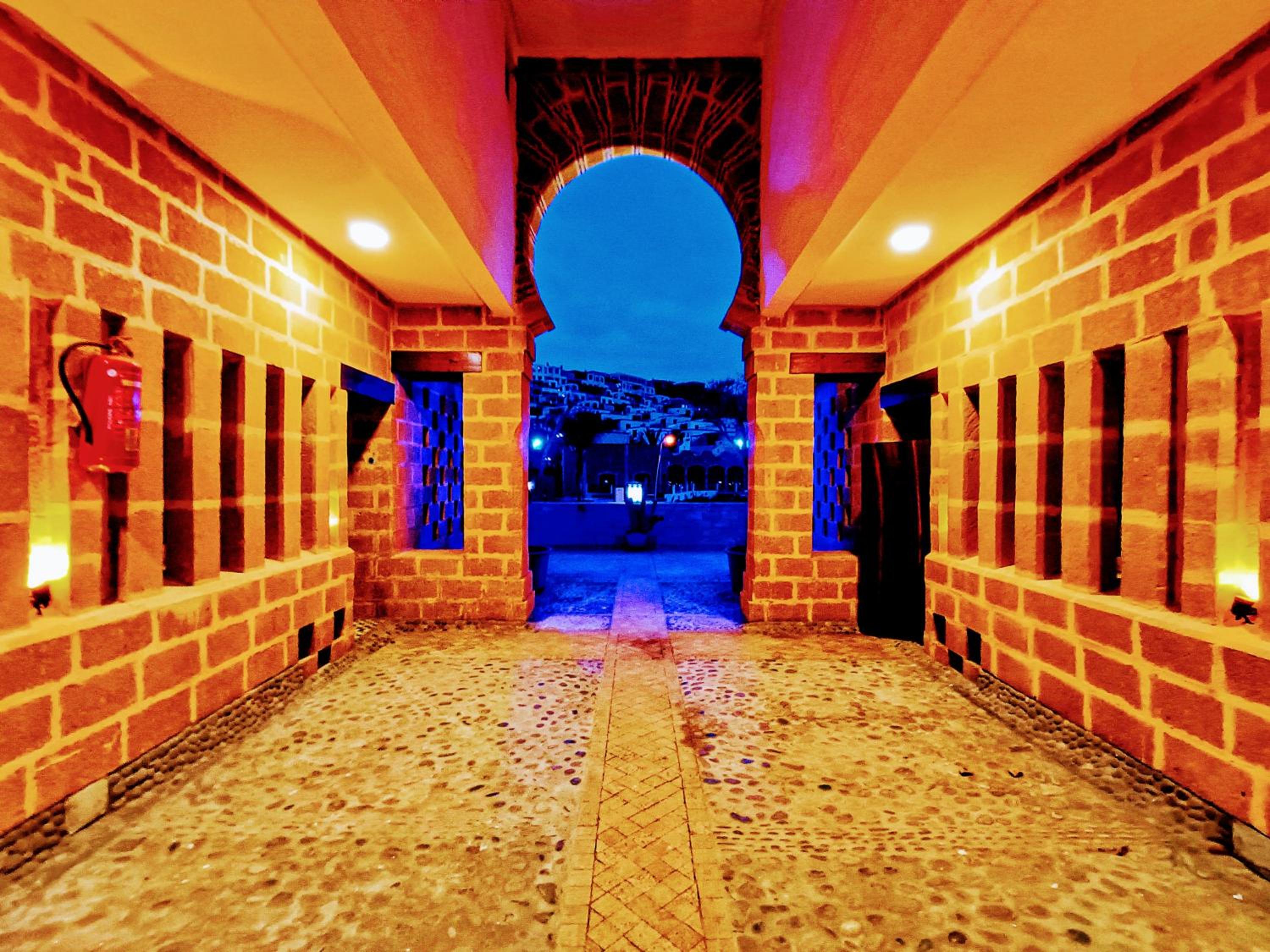 Photo 8
