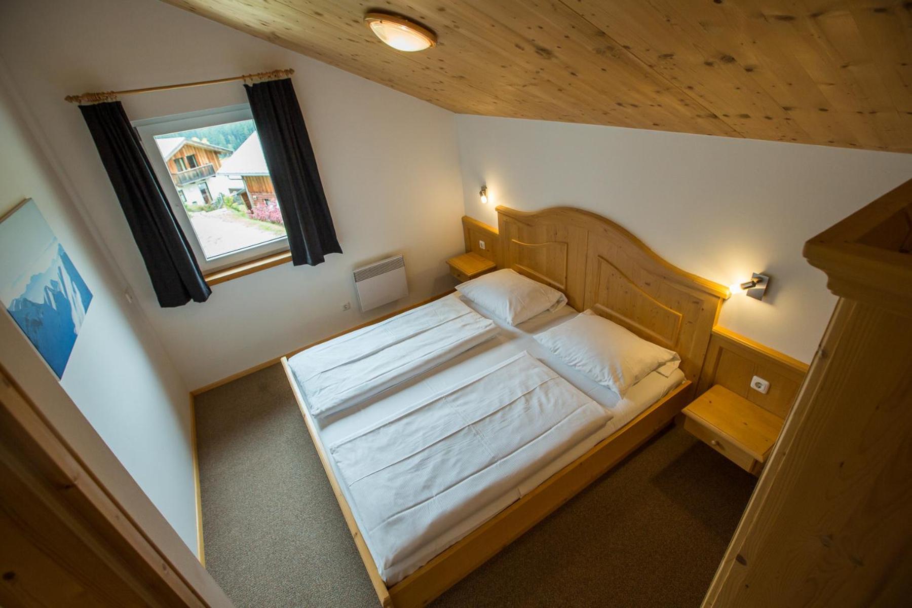 Alpendorf Dachstein West by ALPS RESORTS
