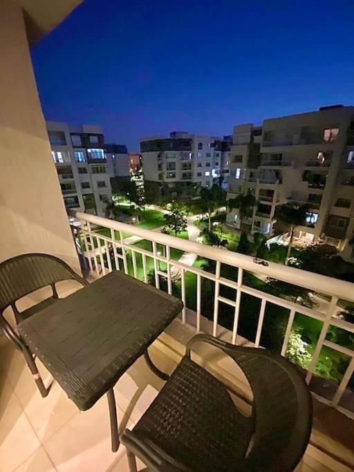 Luxury Living at Madinaty&Lovely Garden View&5G Wifi
