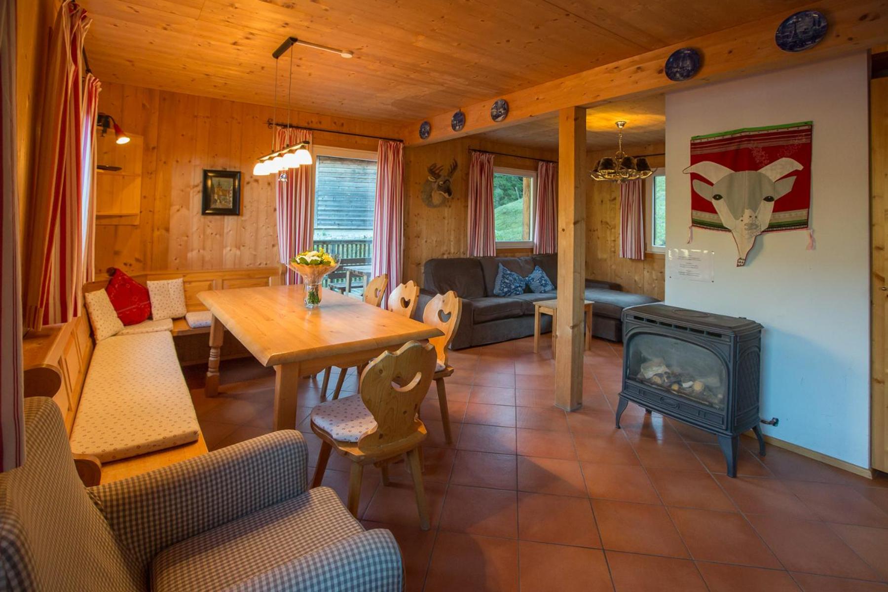 Alpendorf Dachstein West by ALPS RESORTS