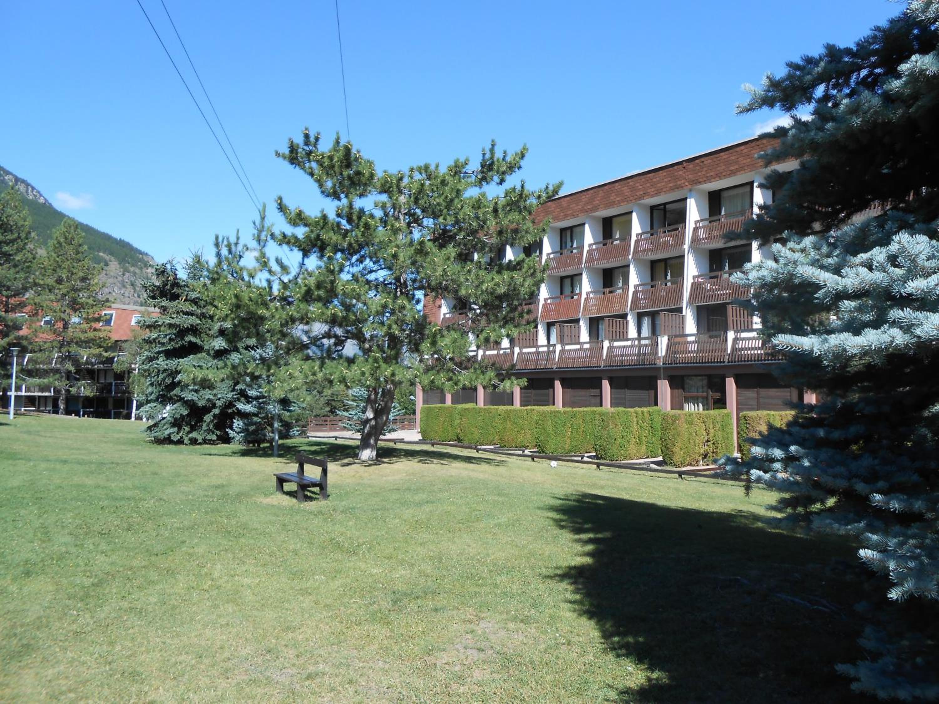 Photo 6
