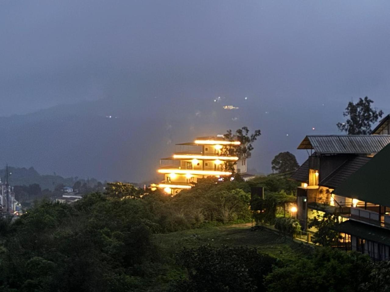 Vakkans Earth Resort