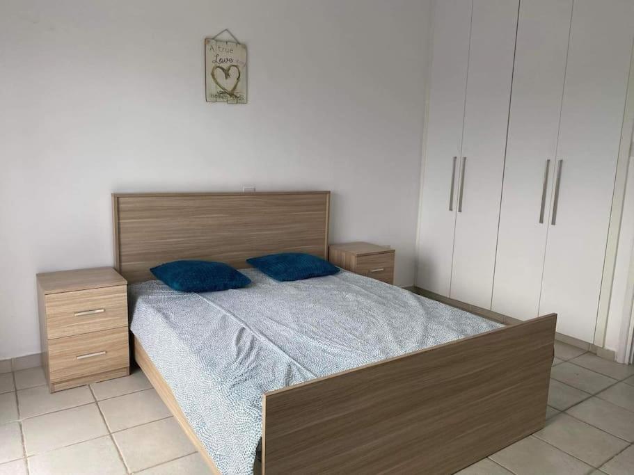 Venus beach 2 bedrooms