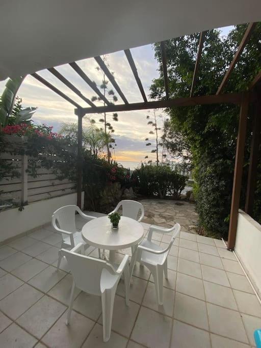 Venus beach 2 bedrooms