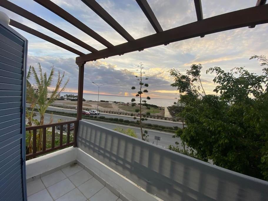 Venus beach 2 bedrooms