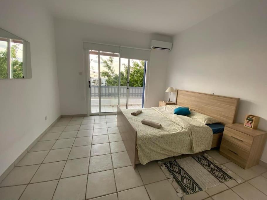 Venus beach 2 bedrooms