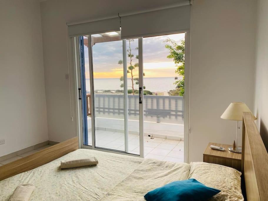 Venus beach 2 bedrooms