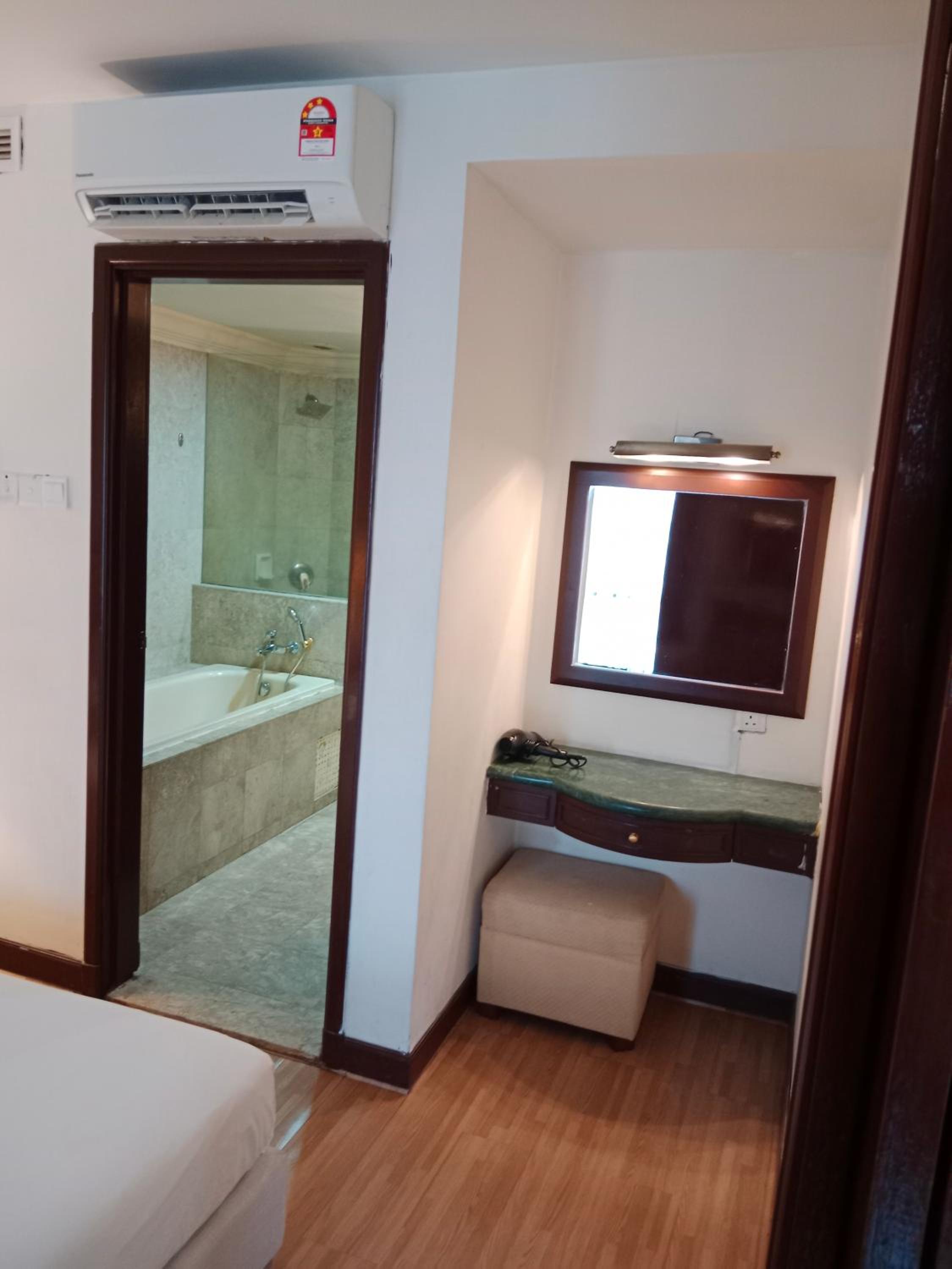 Dream City Service Suite At Times Square Kuala Lumpur