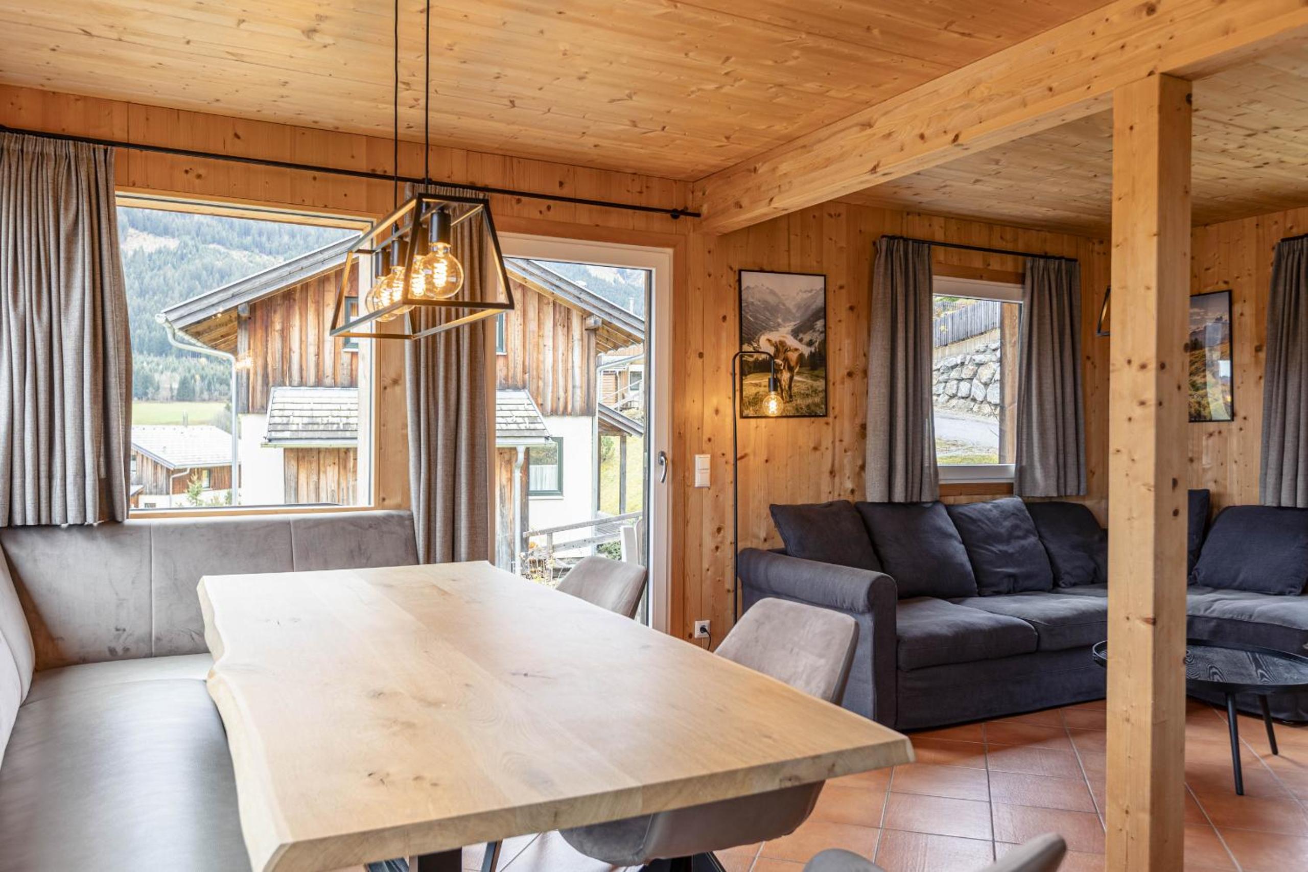 Alpendorf Dachstein West by ALPS RESORTS