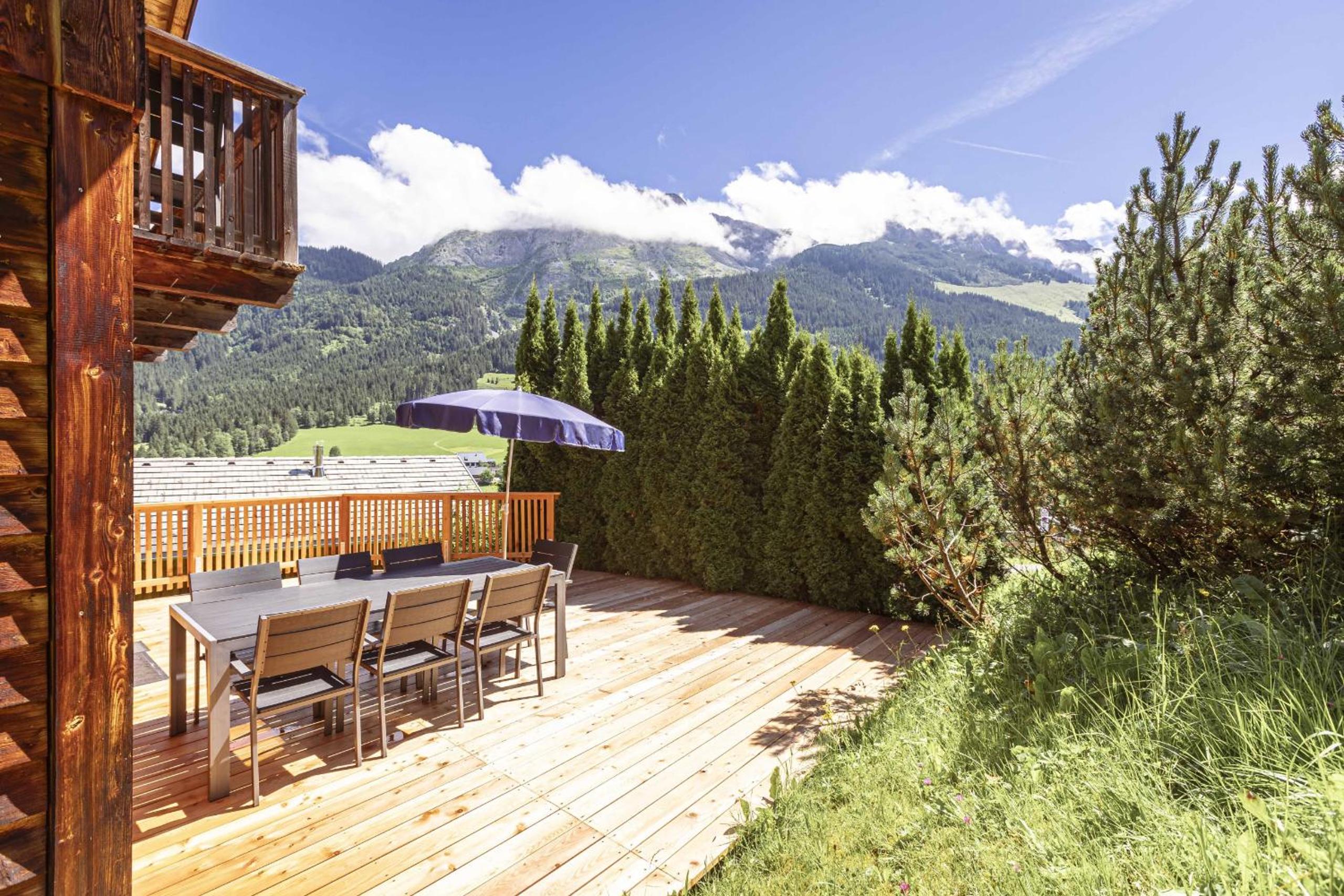 Alpendorf Dachstein West by ALPS RESORTS