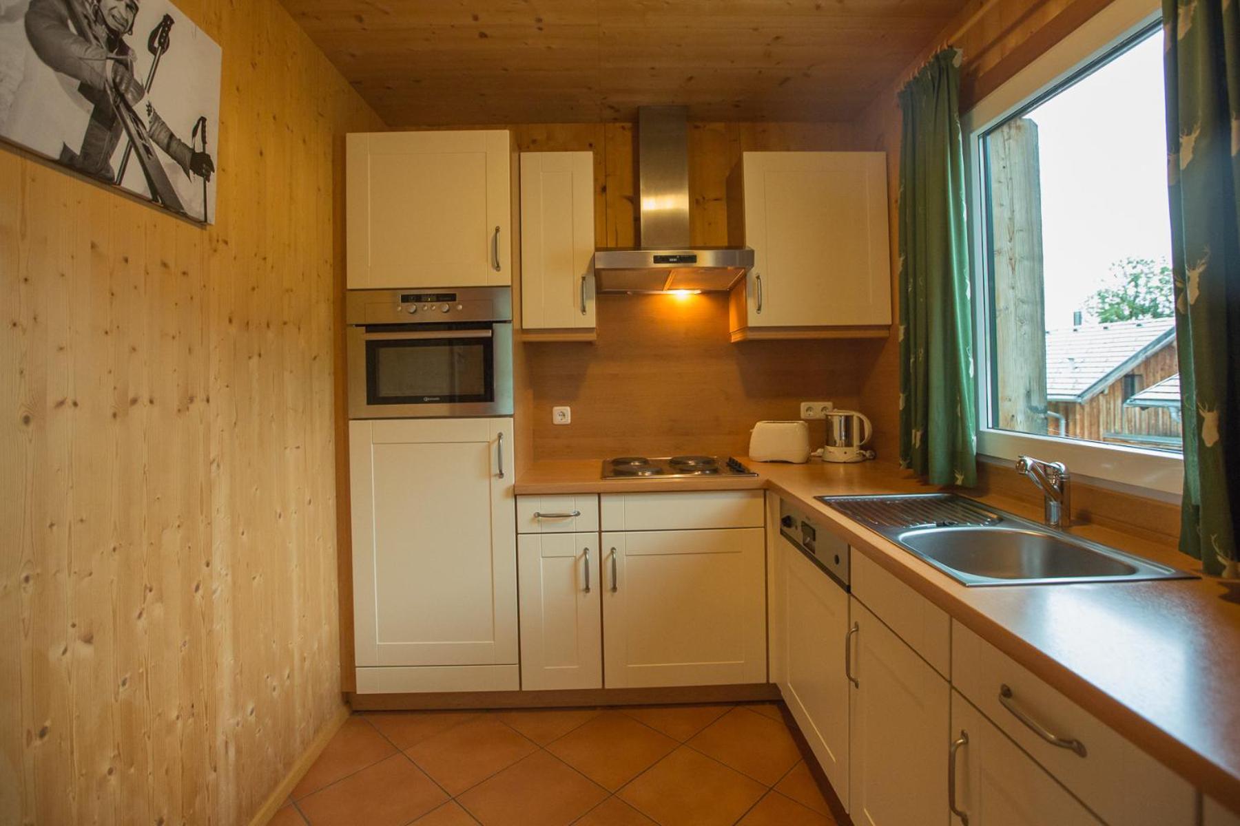 Alpendorf Dachstein West by ALPS RESORTS