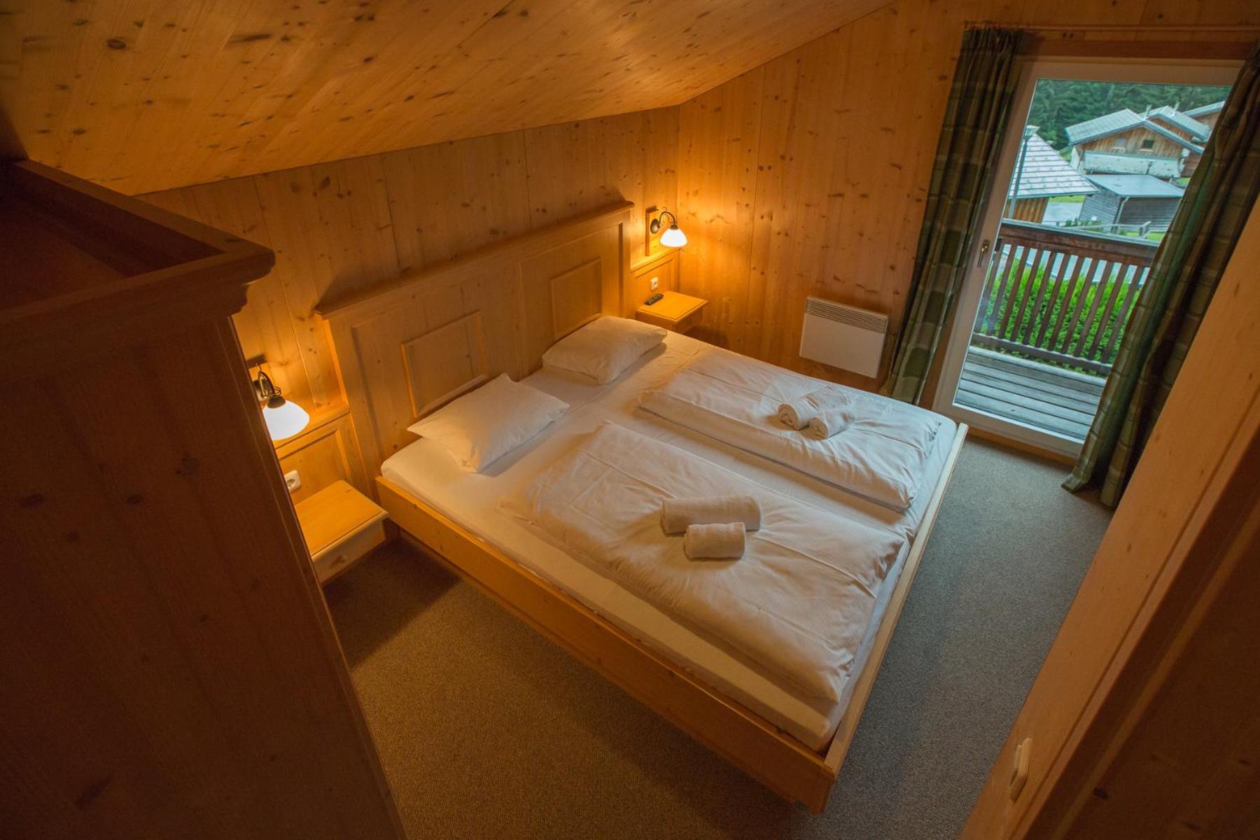 Alpendorf Dachstein West by ALPS RESORTS