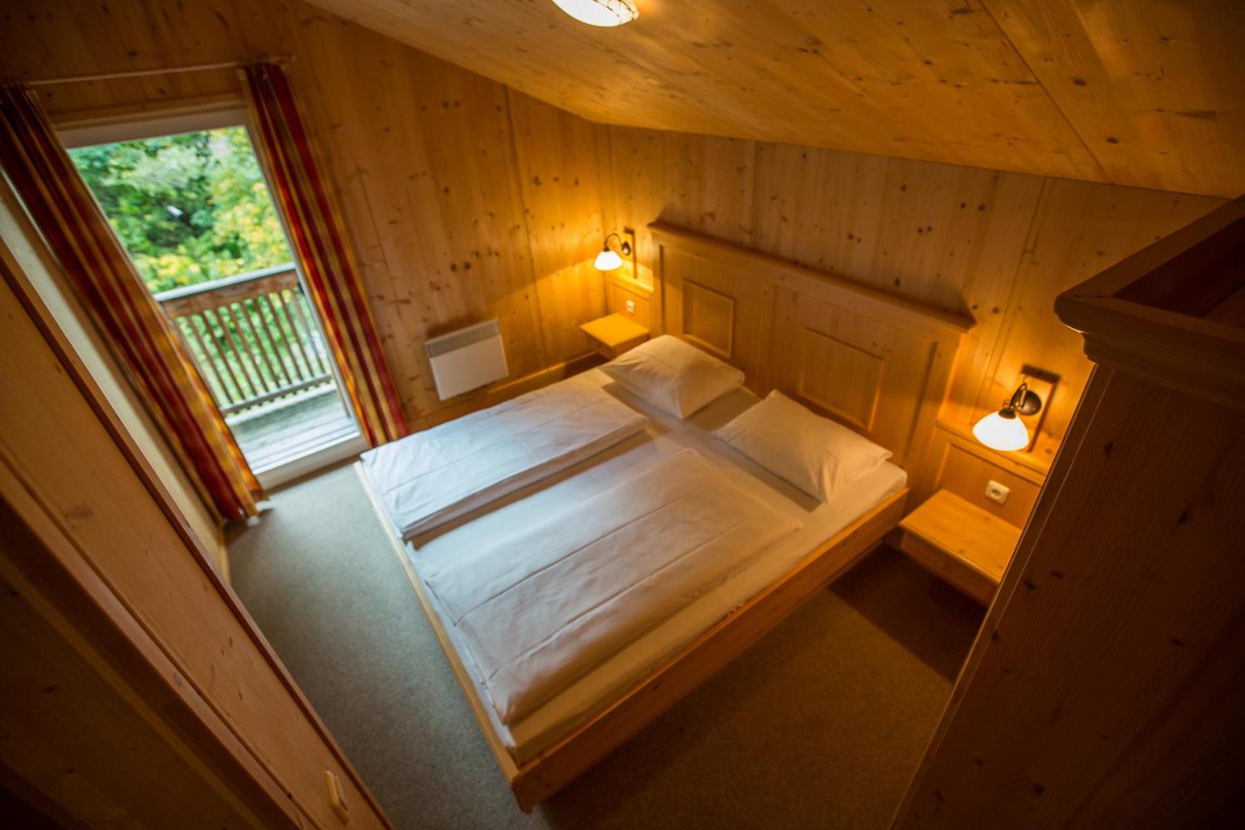 Alpendorf Dachstein West by ALPS RESORTS